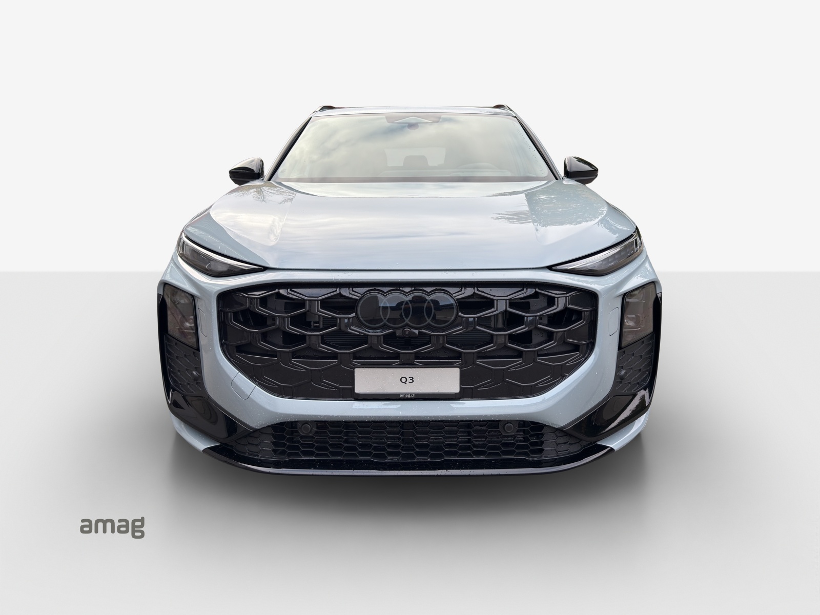 AUDI Q3 SUV TFSI quattro 195 kW S tronic-image-6