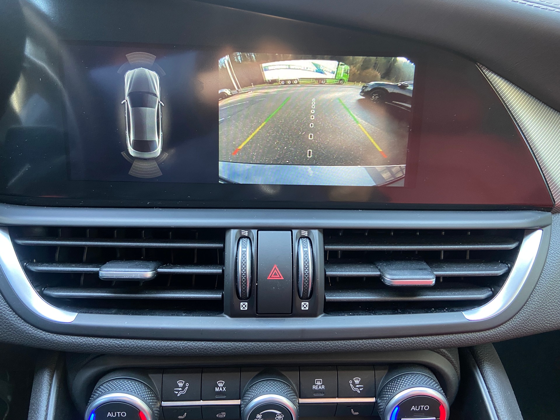 ALFA ROMEO Giulia 2.0 Veloce Pack Premium Q4 AT8-image-12
