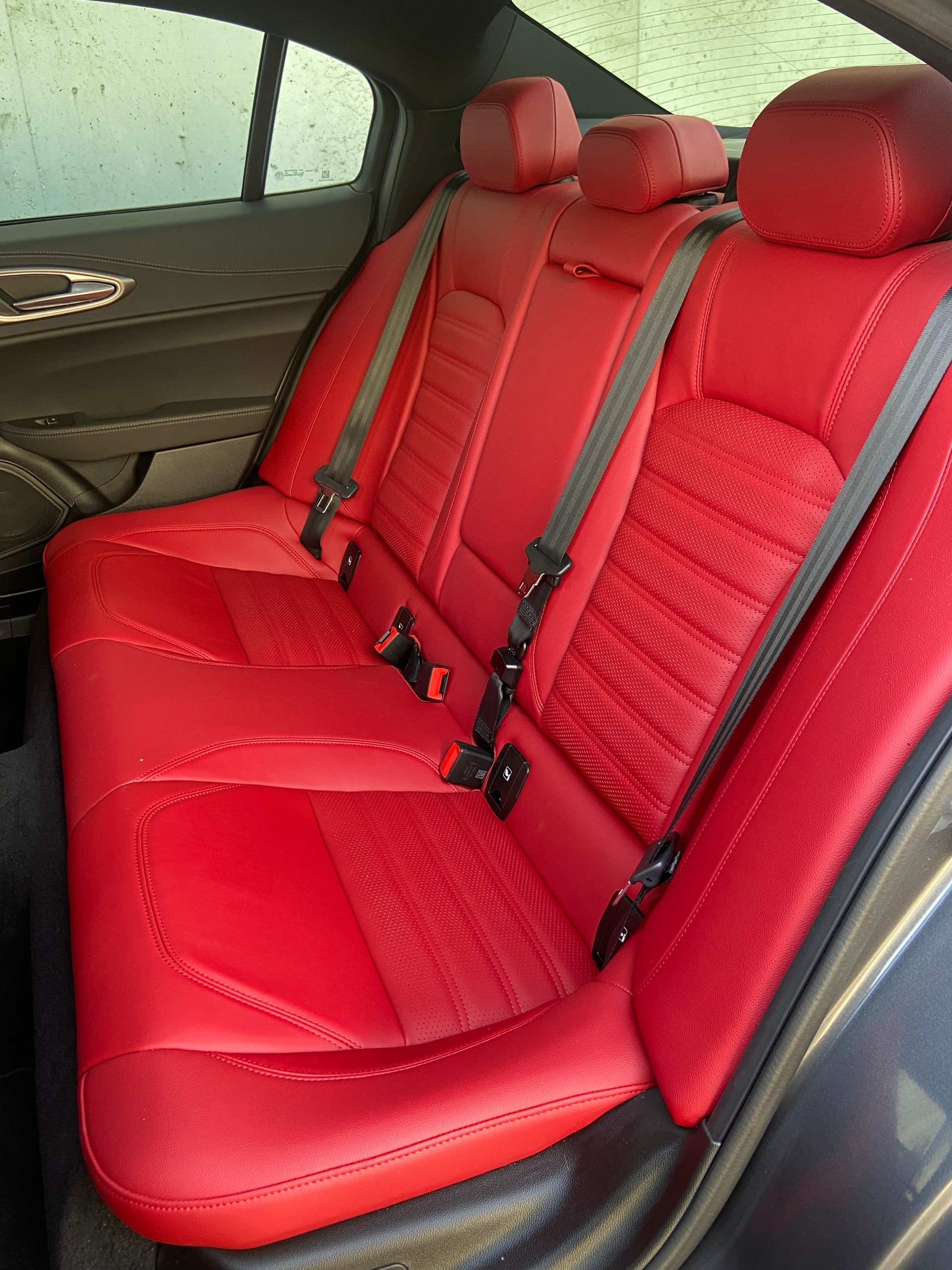 ALFA ROMEO Giulia 2.0 Veloce Pack Premium Q4 AT8-image-7