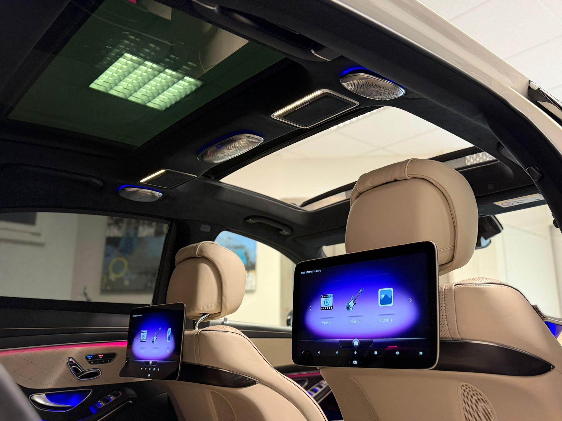 MERCEDES-BENZ S 63 AMG L 4Matic+ 9G-Tronic-image-19