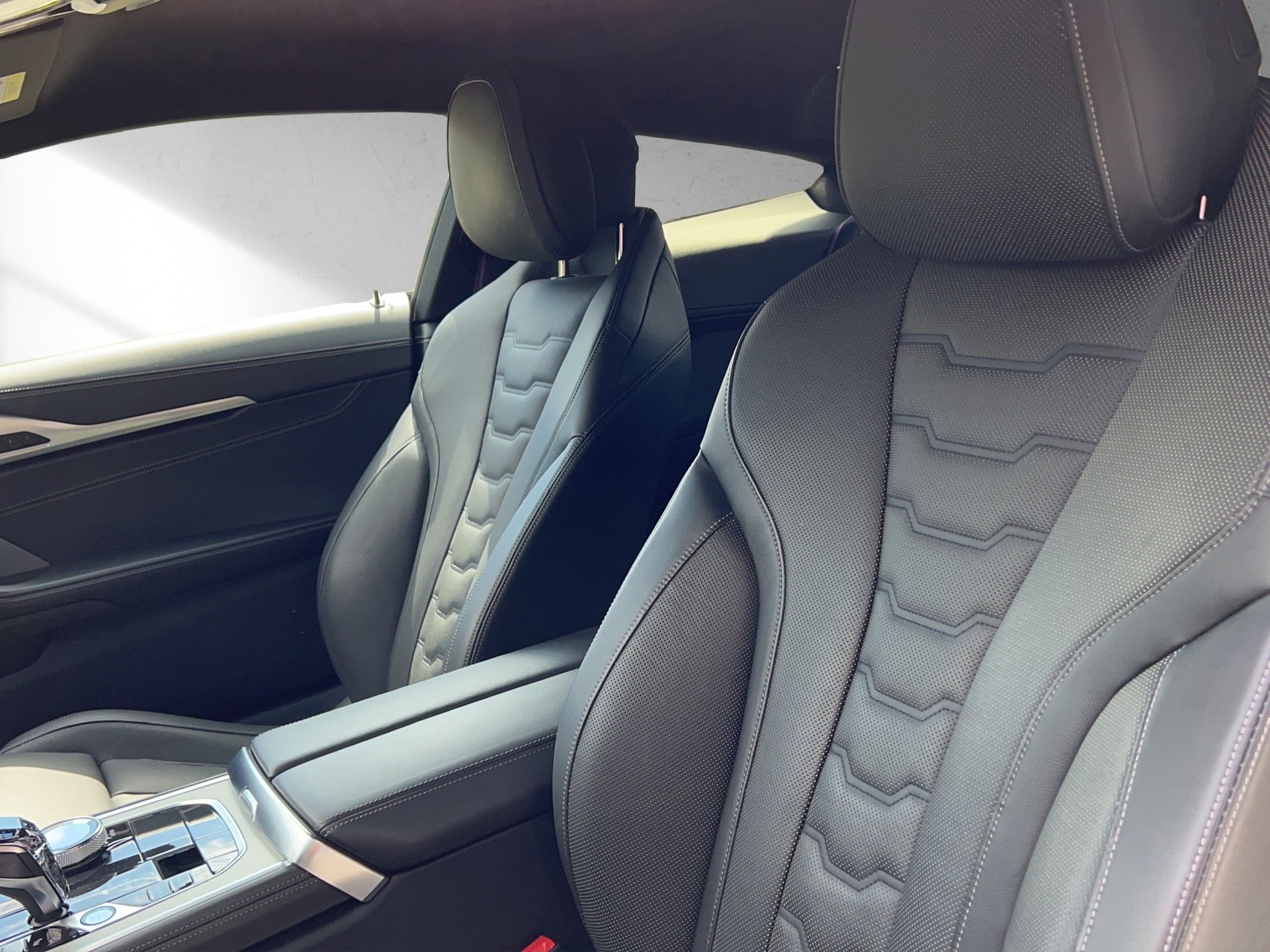 BMW M850i xDrive Steptronic-image-6