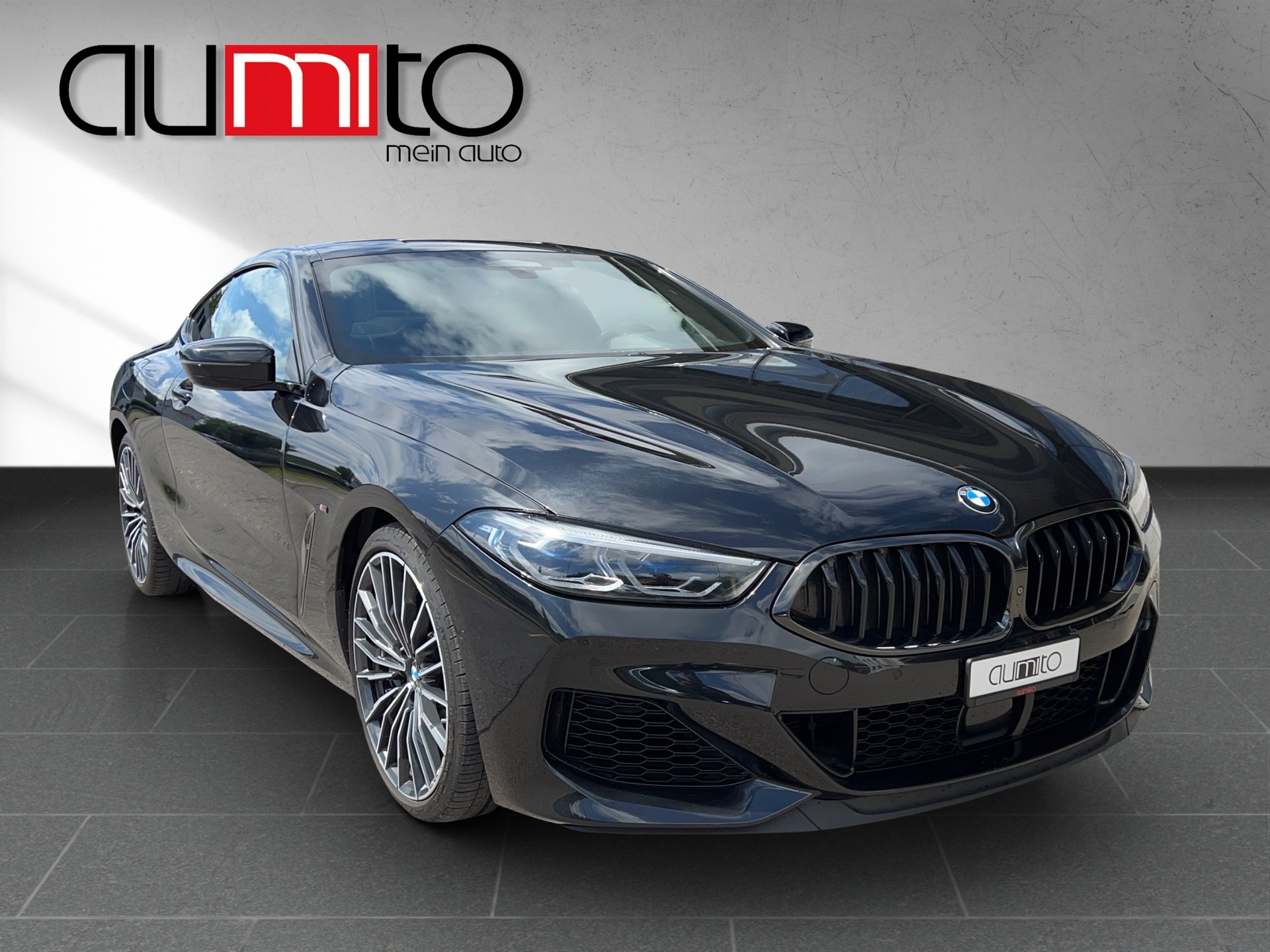 BMW M850i xDrive Steptronic-image-0