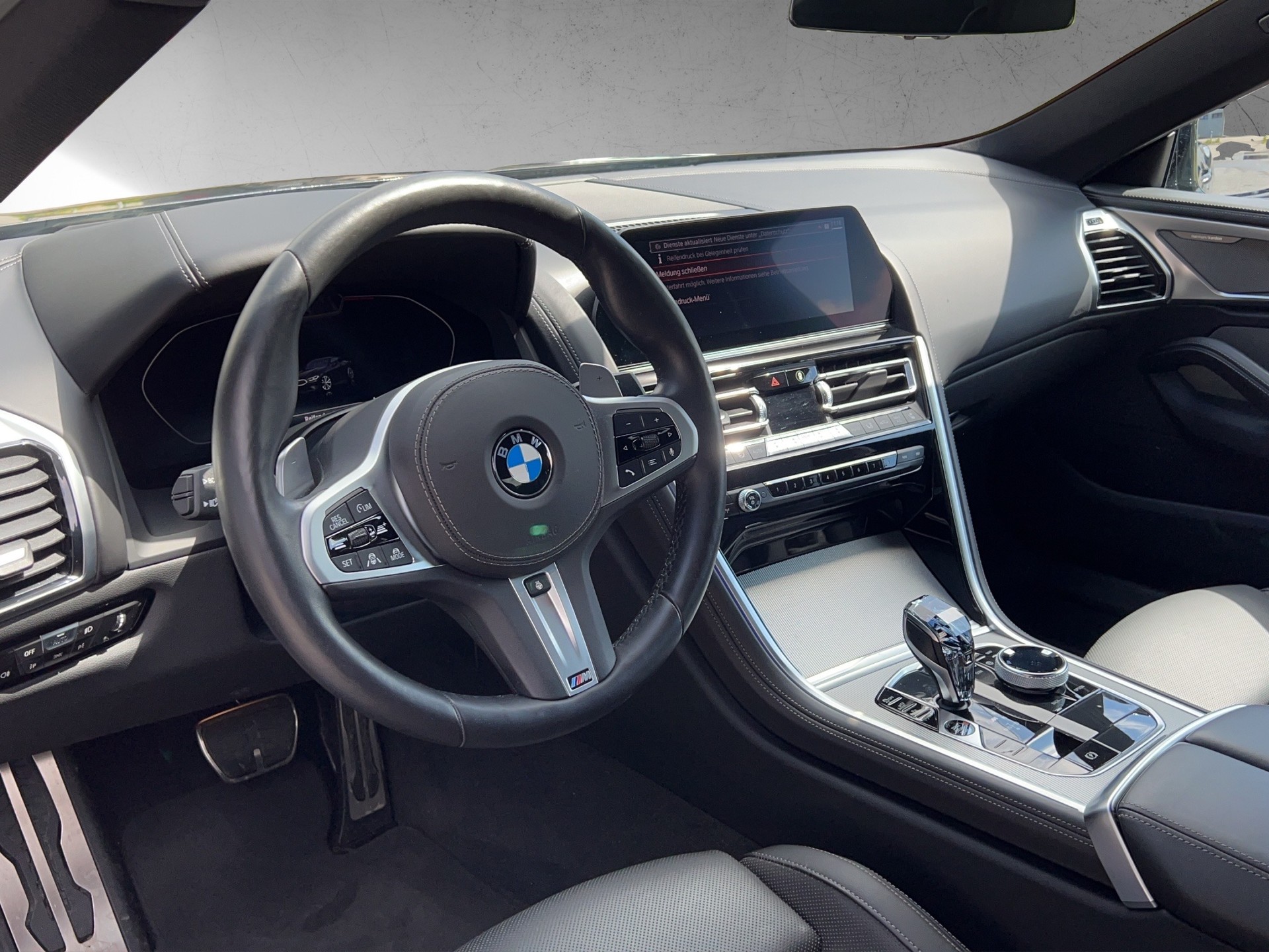 BMW M850i xDrive Steptronic-image-5