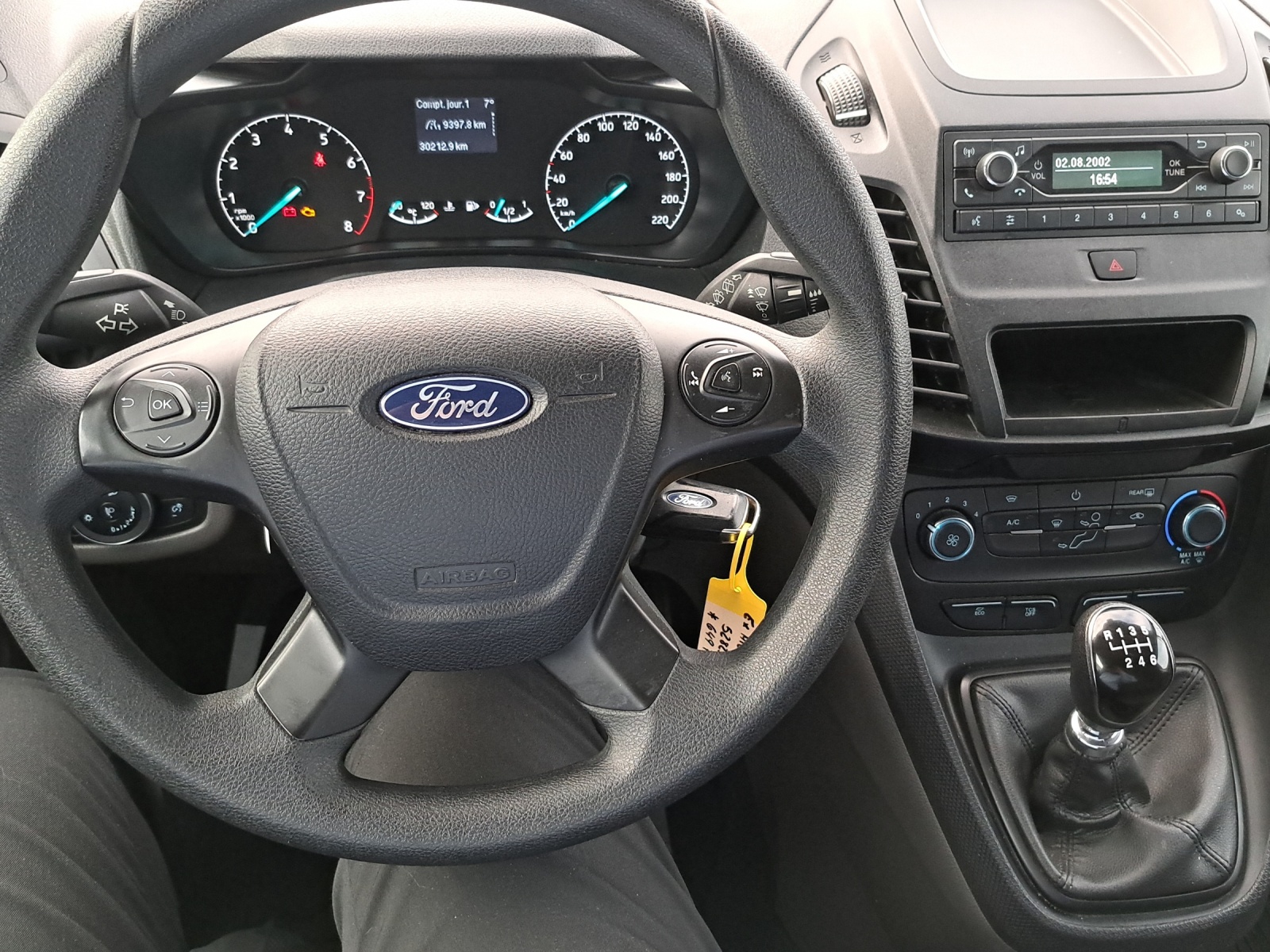 FORD Transit Connect Van T220 1.0 EcoBoost Trend-image-7