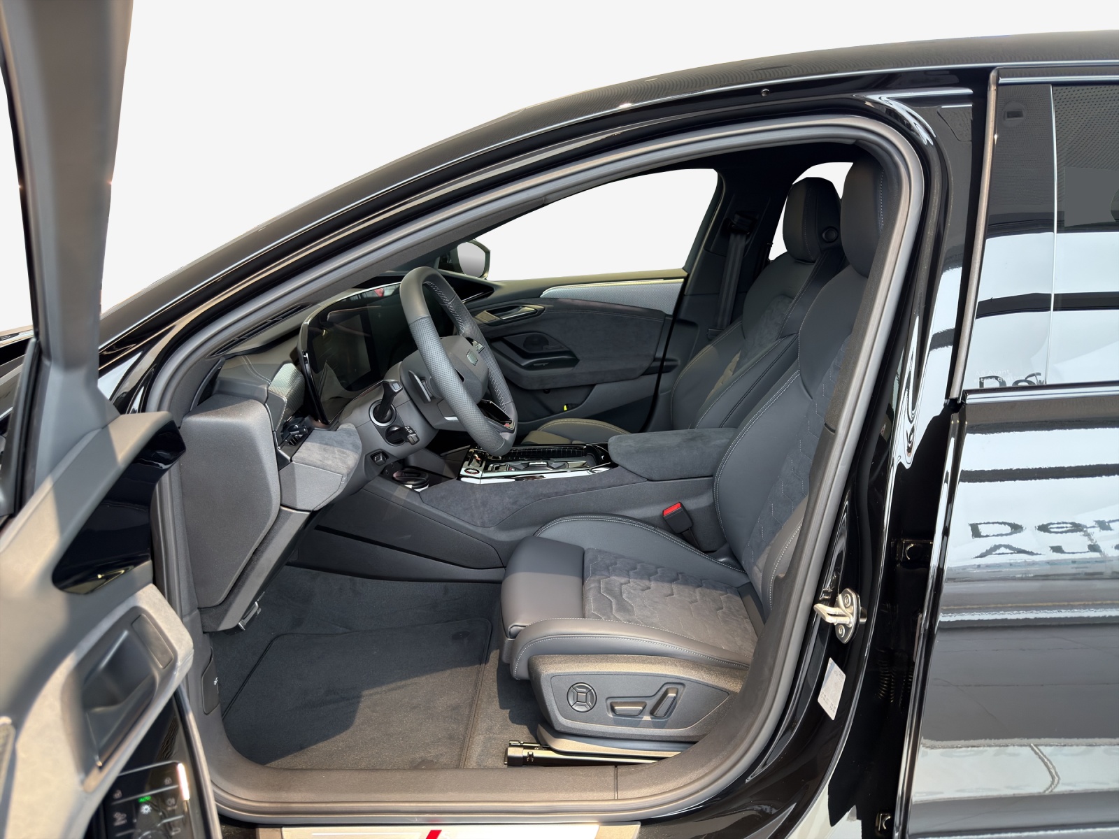 AUDI A6 Avant e-tron quattro-image-6