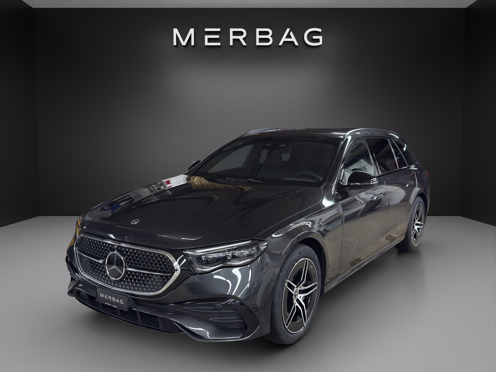 MERCEDES-BENZ E 220 d T 4Matic 9G-Tronic-image-0