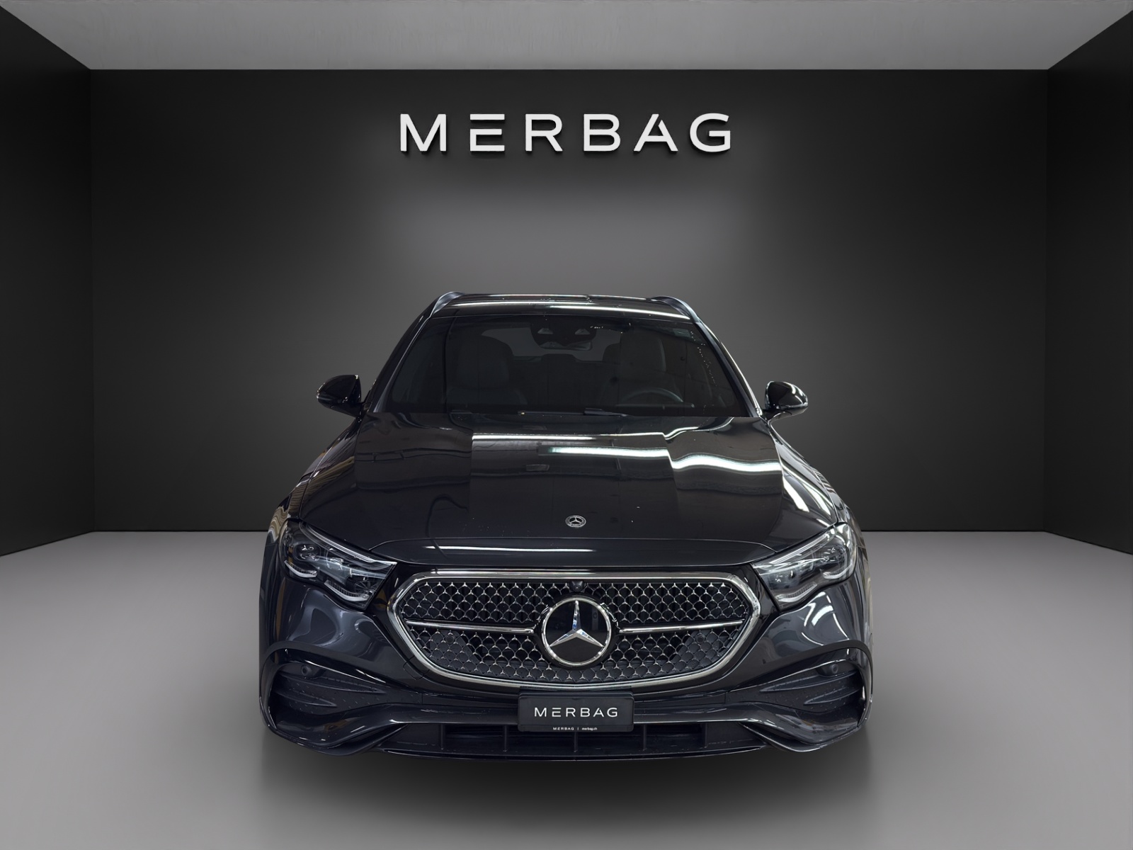 MERCEDES-BENZ E 220 d T 4Matic 9G-Tronic-image-6