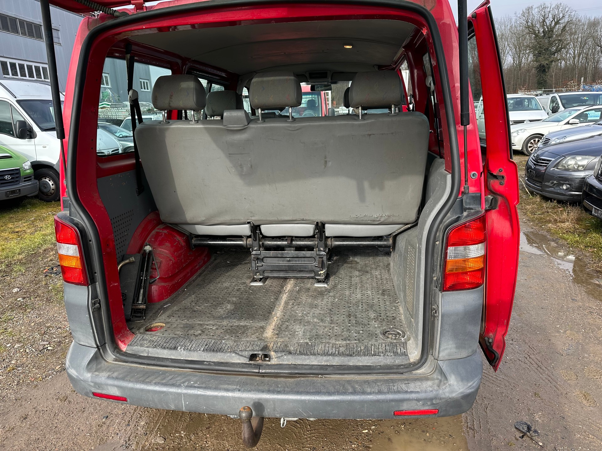 VW T5 Caravelle Comfort 2.5TDI PD 4M-image-10