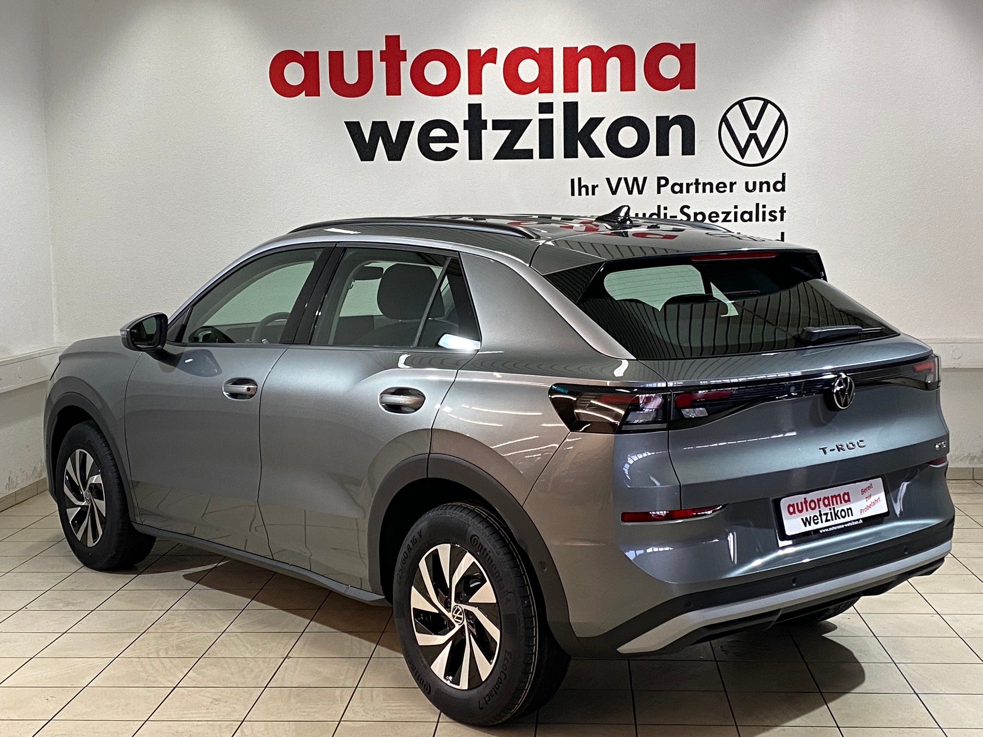 VW T-Roc 1.5 eTSI mHEV Trend DSG-image-2