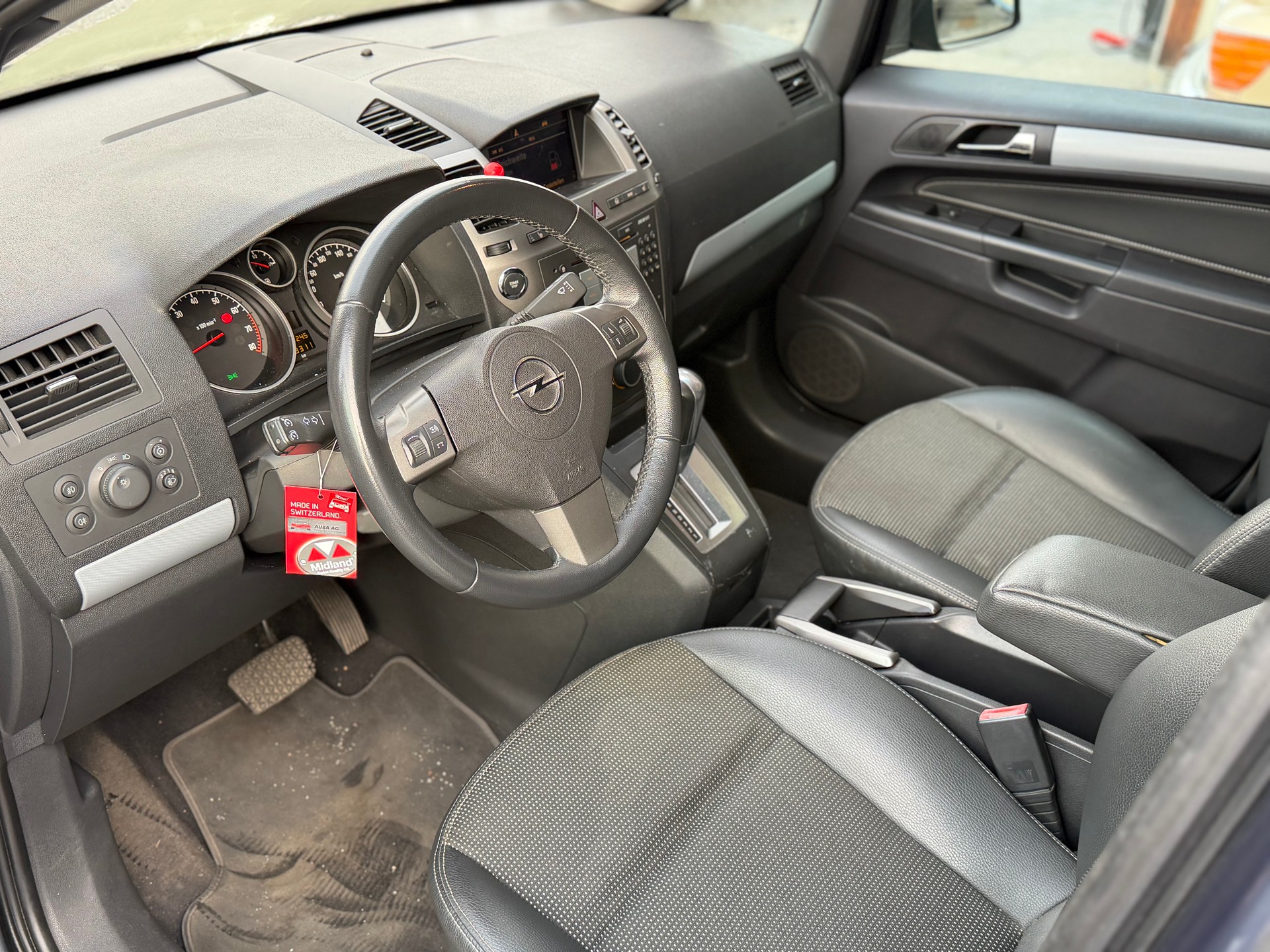 OPEL ZAFIRA-image-6