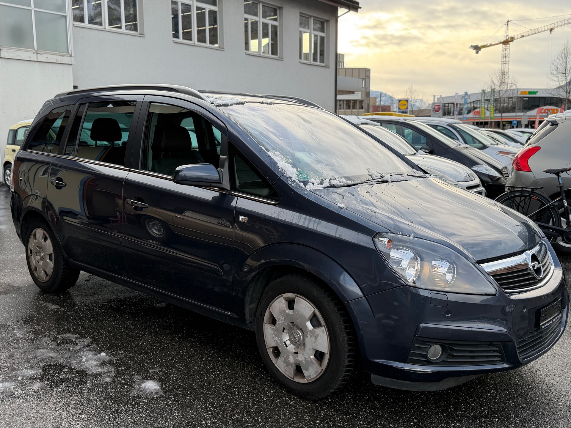 OPEL ZAFIRA-image-4