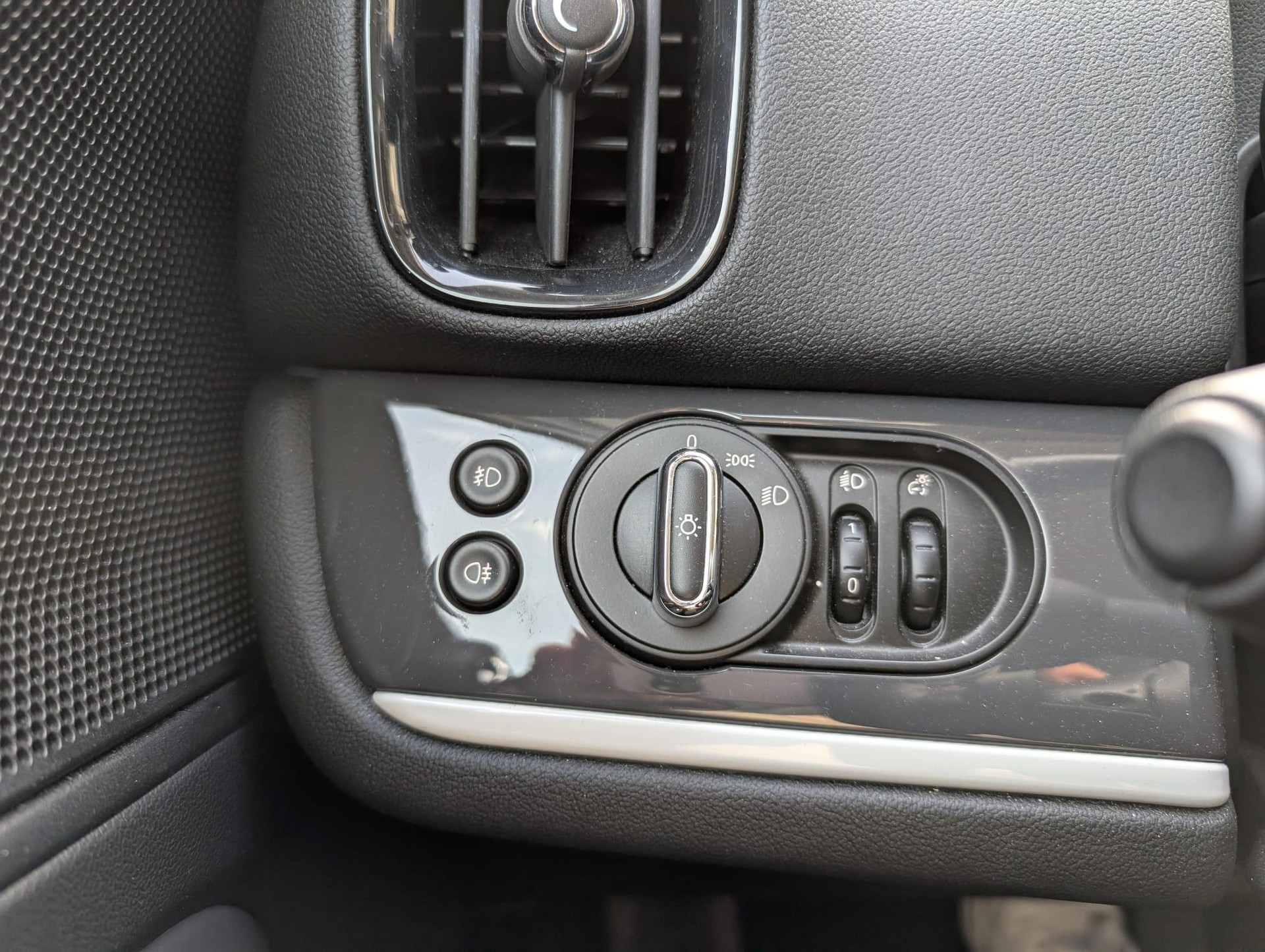 MINI Countryman F60 2.0i Cooper S-image-11