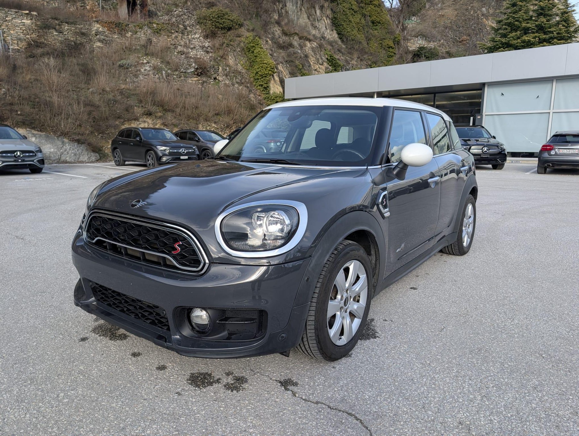 MINI Countryman F60 2.0i Cooper S-image-0