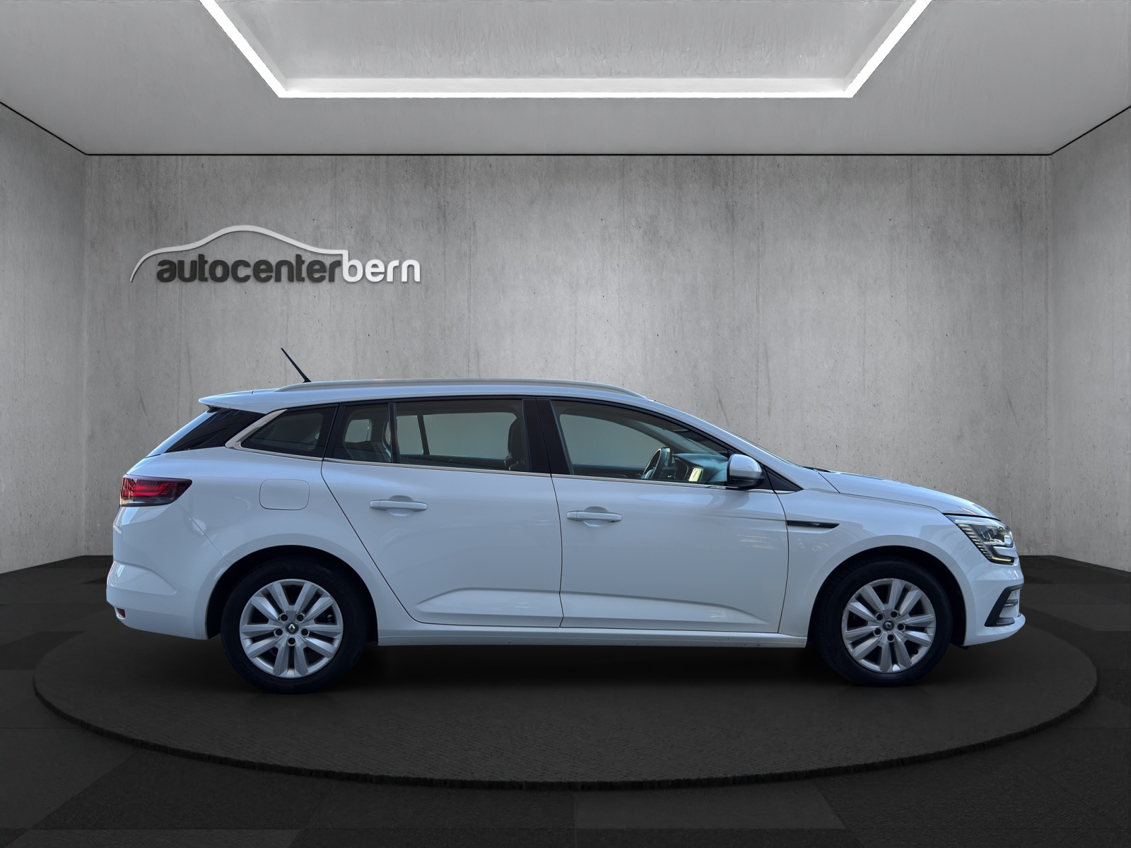 RENAULT Mégane Grandtour 1.5 dCi Zen-image-7