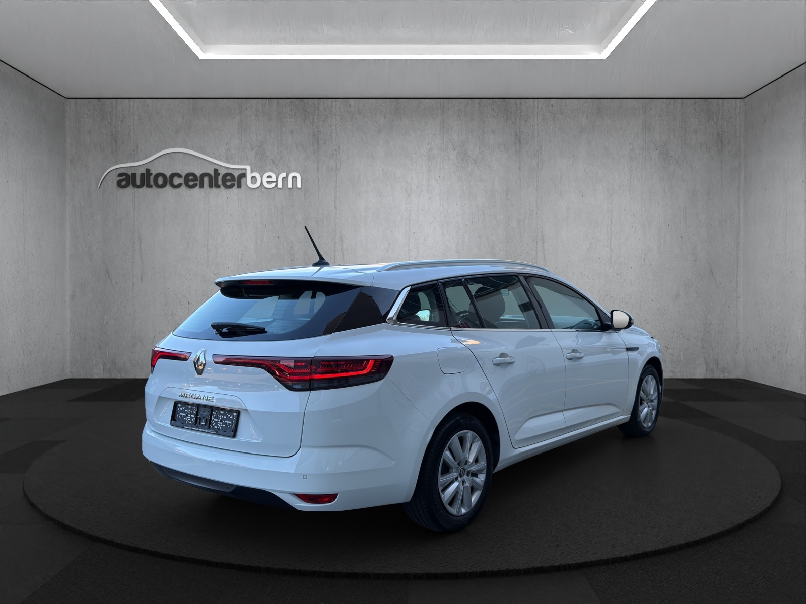 RENAULT Mégane Grandtour 1.5 dCi Zen-image-6