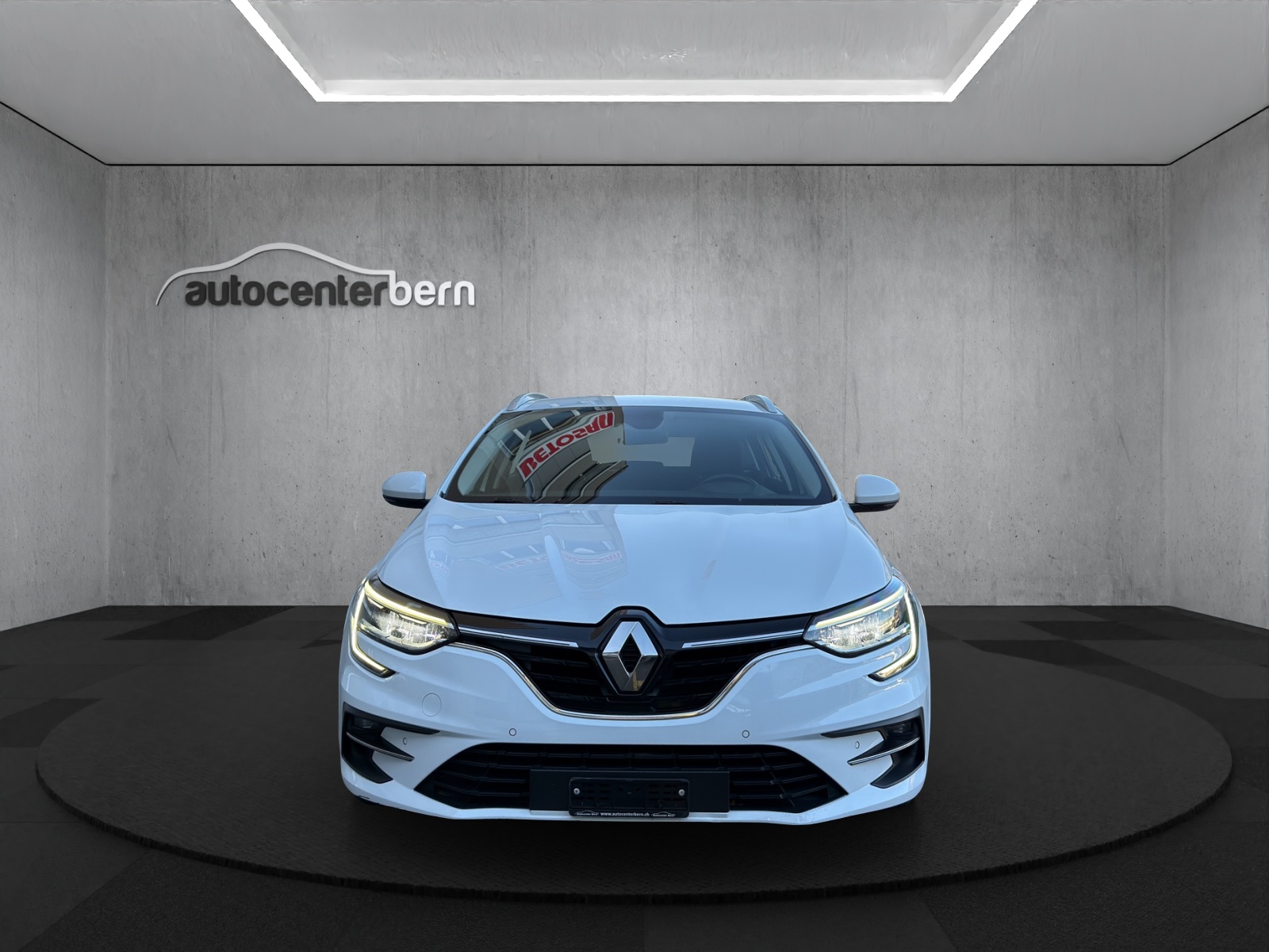 RENAULT Mégane Grandtour 1.5 dCi Zen-image-1