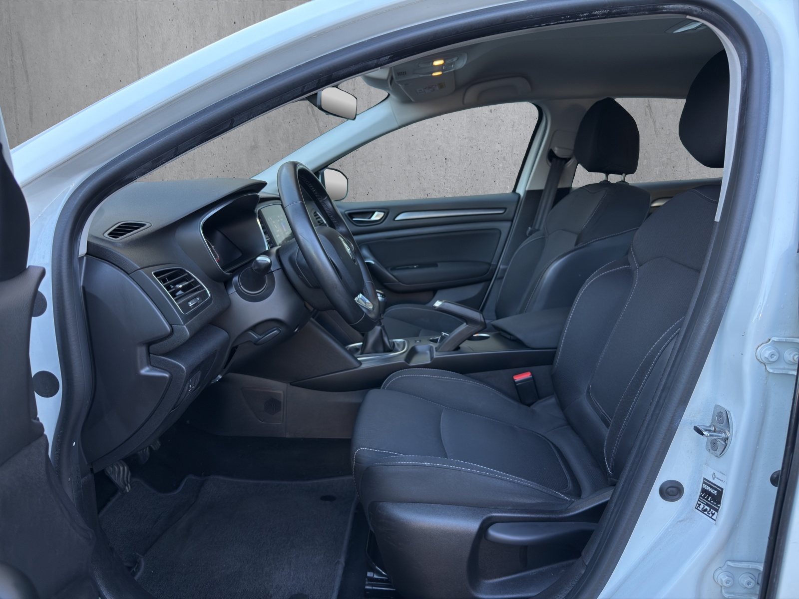 RENAULT Mégane Grandtour 1.5 dCi Zen-image-9