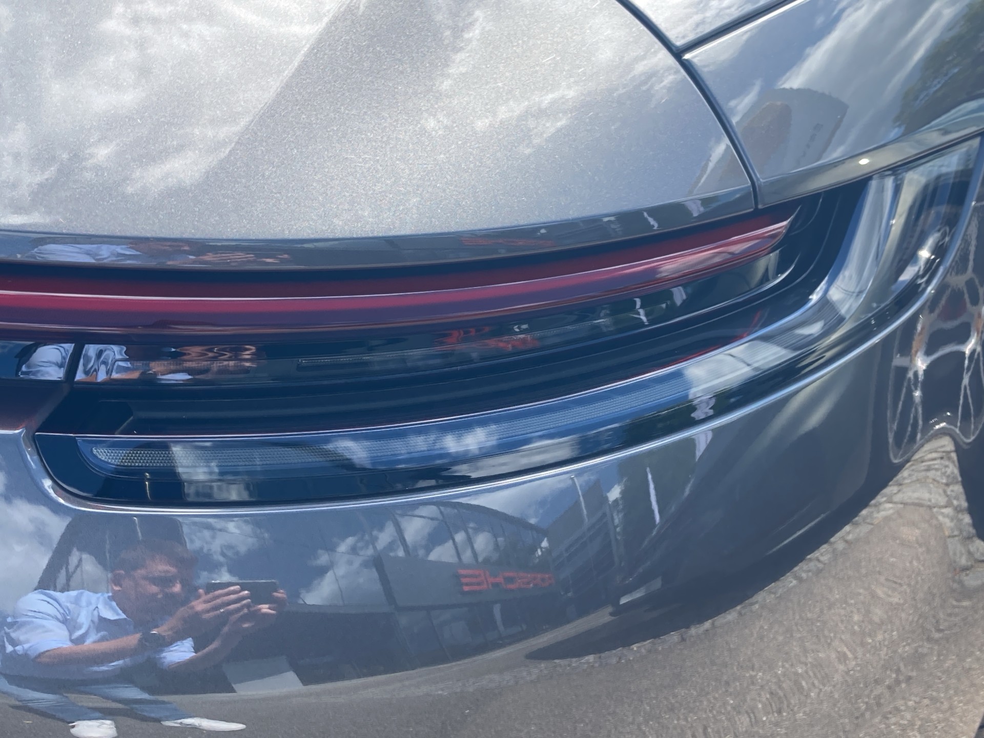 PORSCHE 911 Cabriolet-image-29