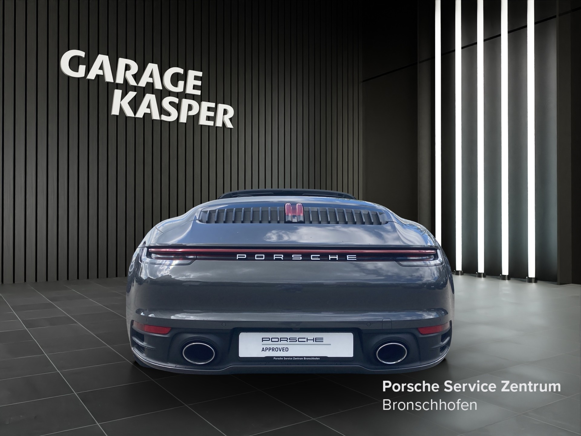 PORSCHE 911 Carrera S Cabriolet-image-3