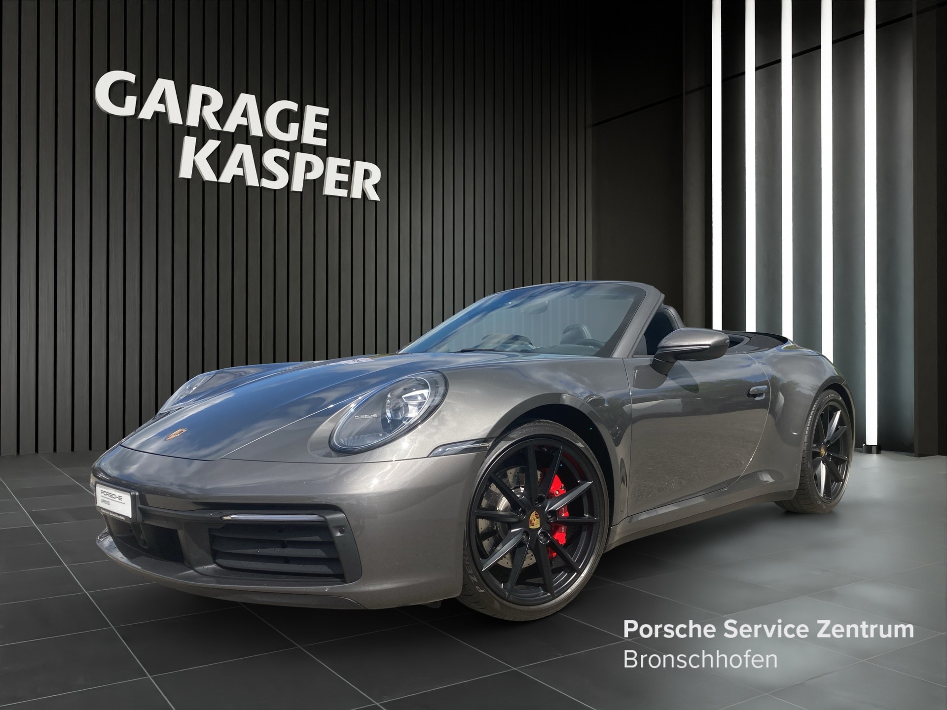 PORSCHE 911 Carrera S Cabriolet-image-0
