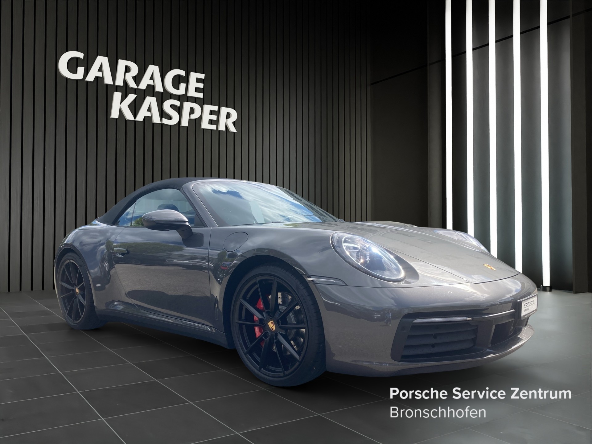 PORSCHE 911 Carrera S Cabriolet-image-6