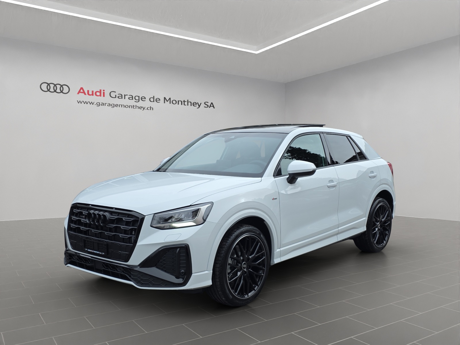 AUDI Q2 40 TFSI S line Attraction quattro S-tronic-image-0