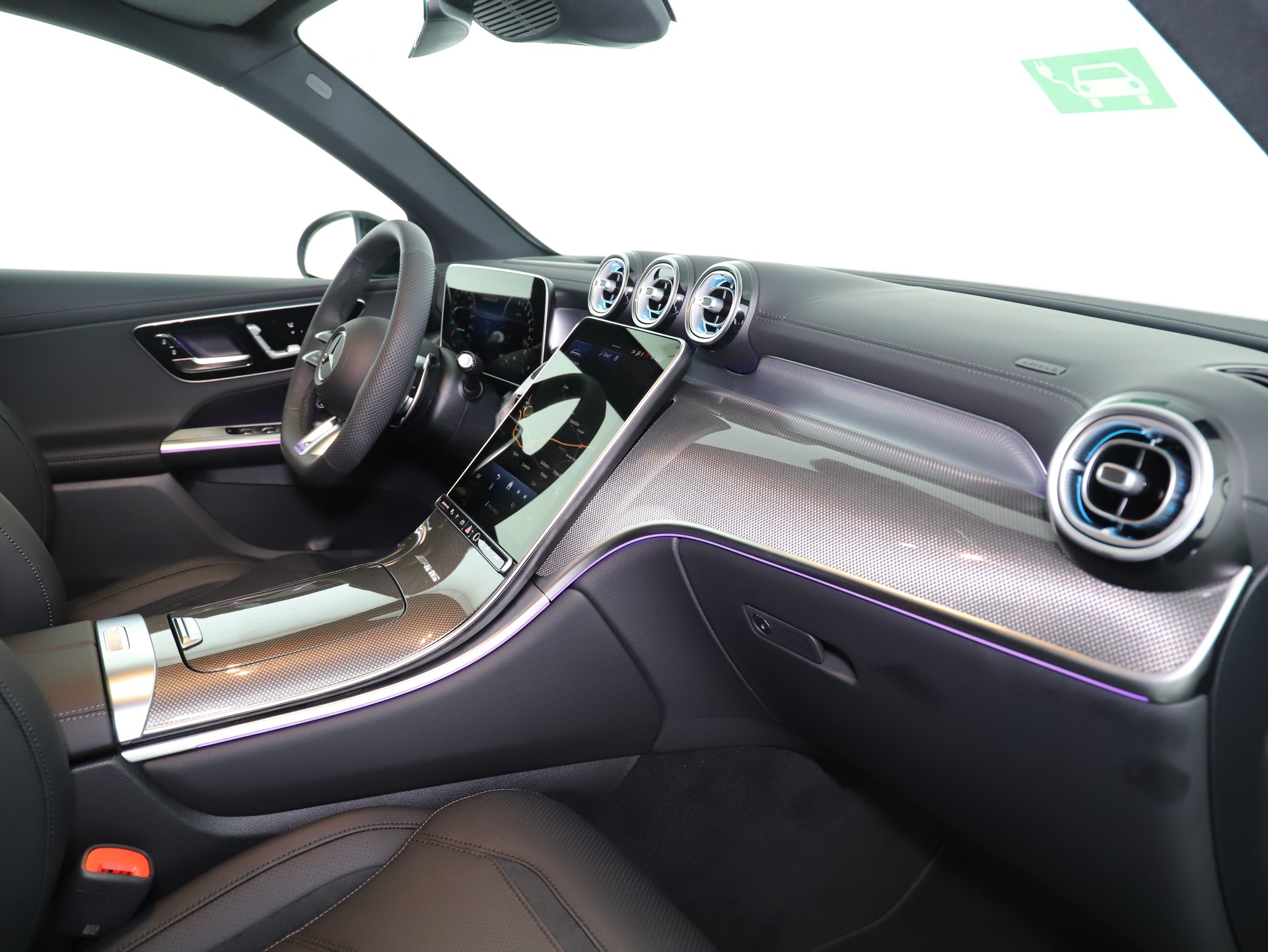 MERCEDES-BENZ GLC AMG 63 S e Perf. Exe.-image-11