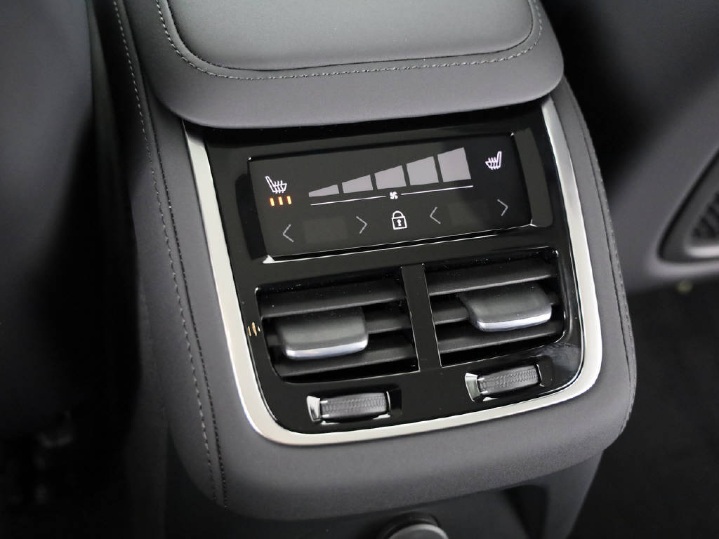 VOLVO XC90 2.0 T8 TE Plus Bright eAWD-image-27
