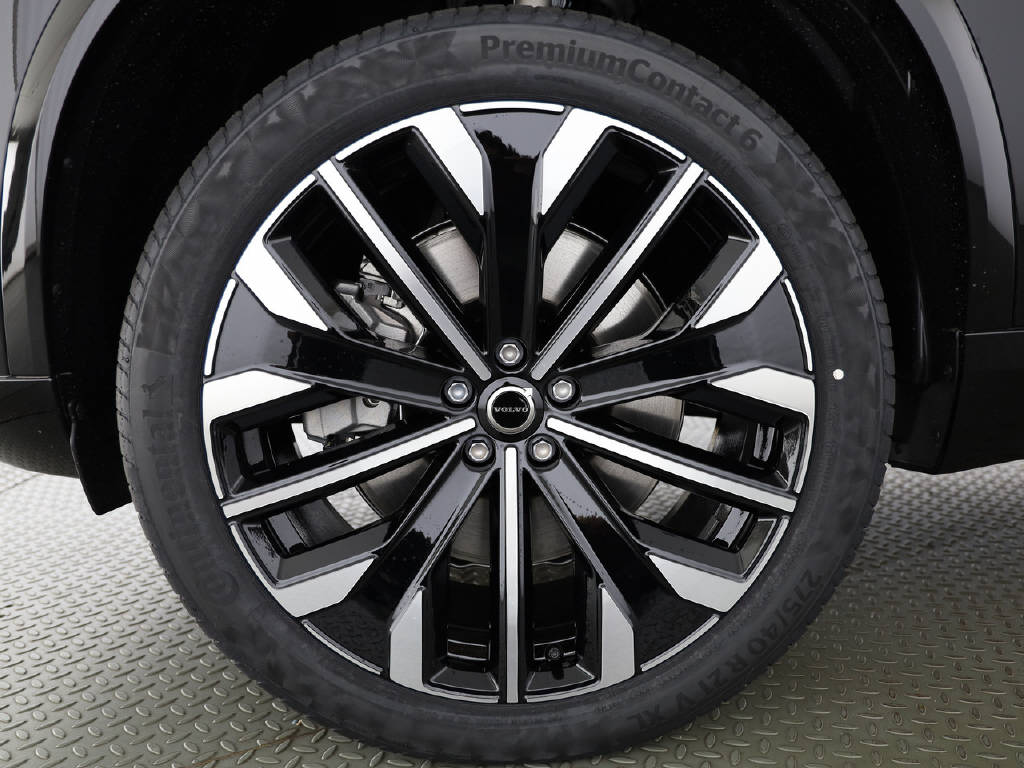 VOLVO XC90 2.0 T8 TE Plus Bright eAWD-image-3