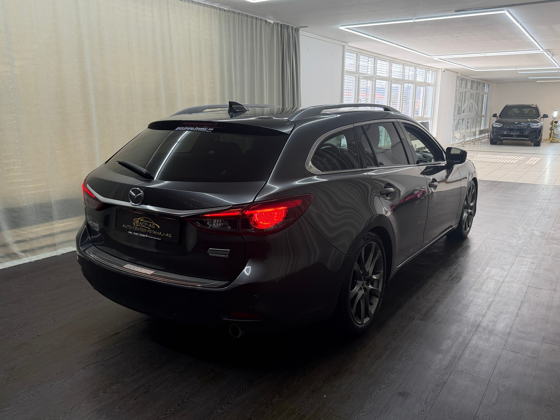 MAZDA 6 Sportwagon SKYACTIV-D 175 Revolution Automat AWD-image-5