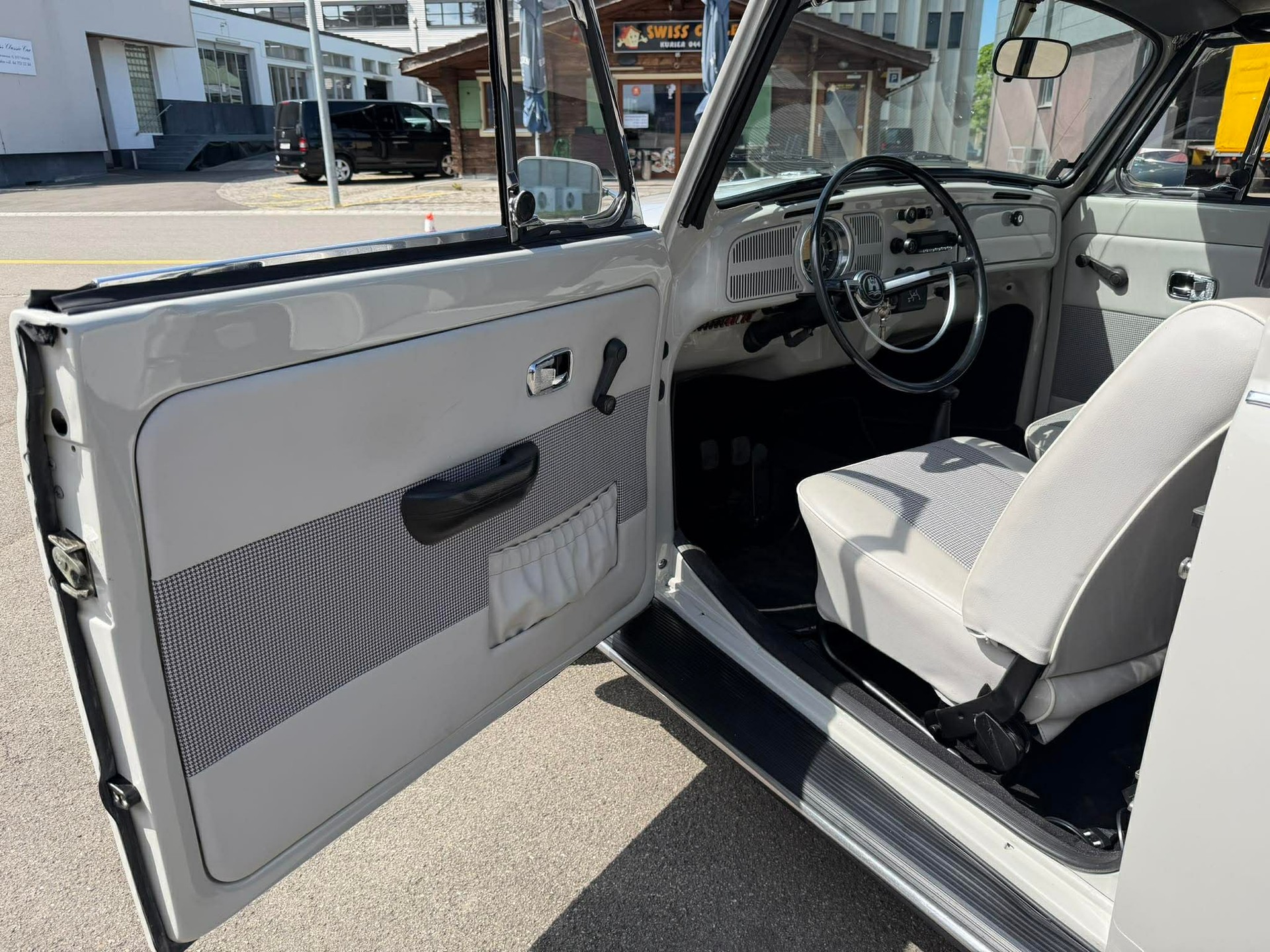 VW 15-1302-image-13