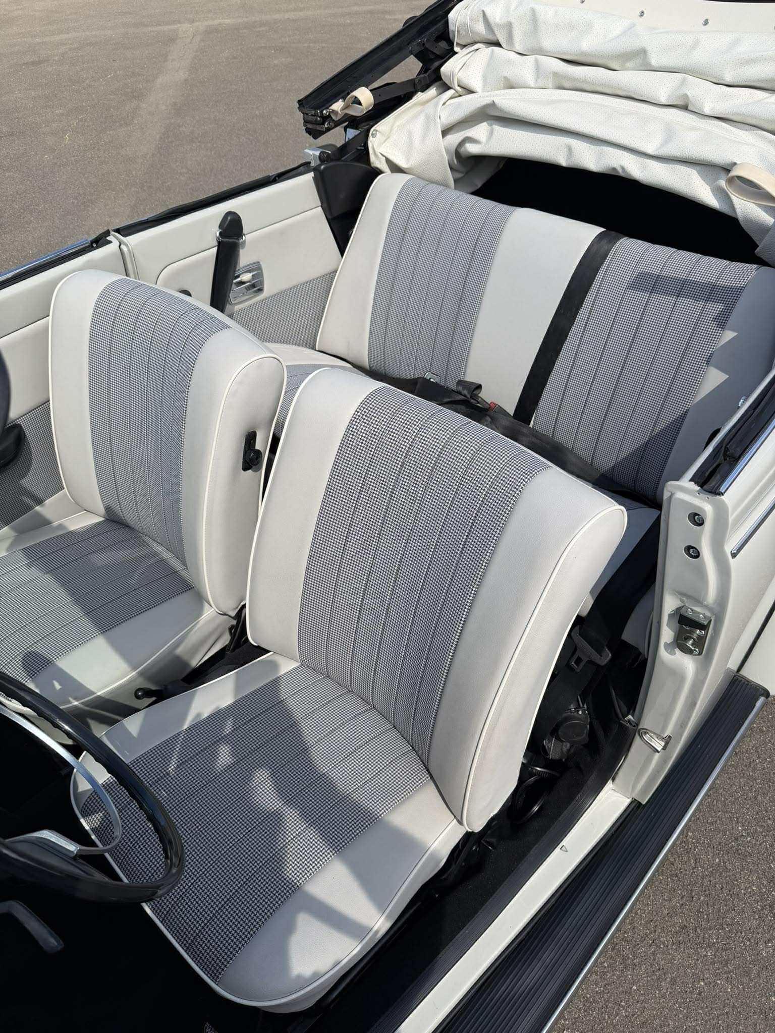 VW 15-1302-image-12