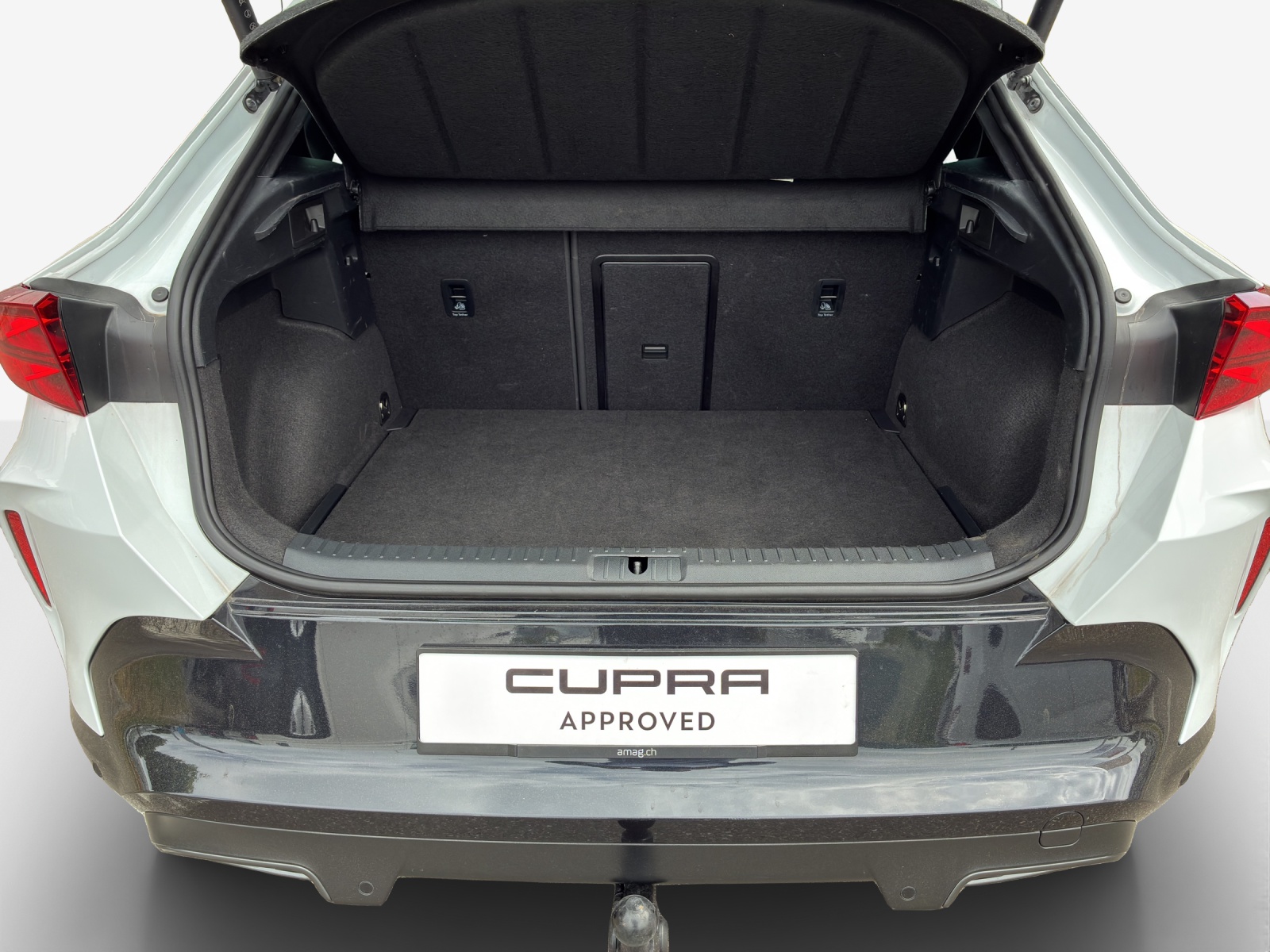 CUPRA Formentor 1.5 TSI DSG-image-12