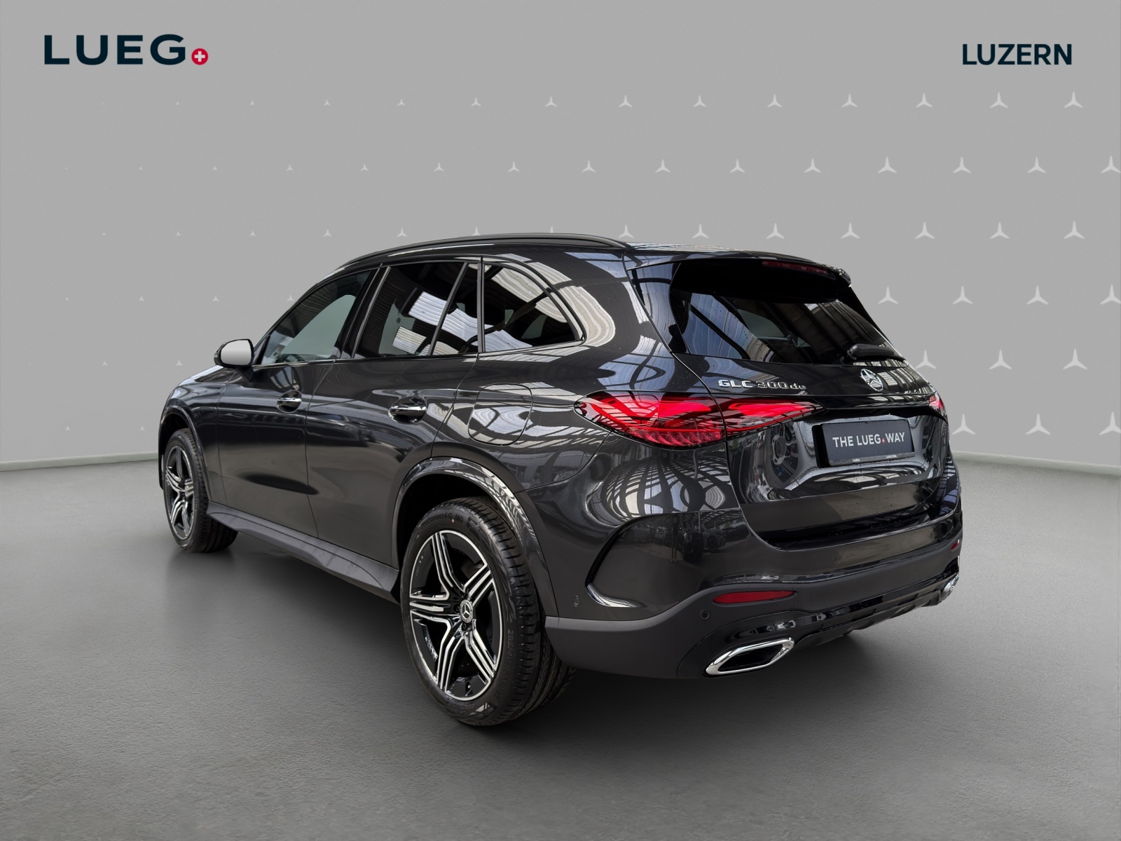MERCEDES-BENZ GLC 300 de 4Matic EQ Star 9G-Tronic-image-2