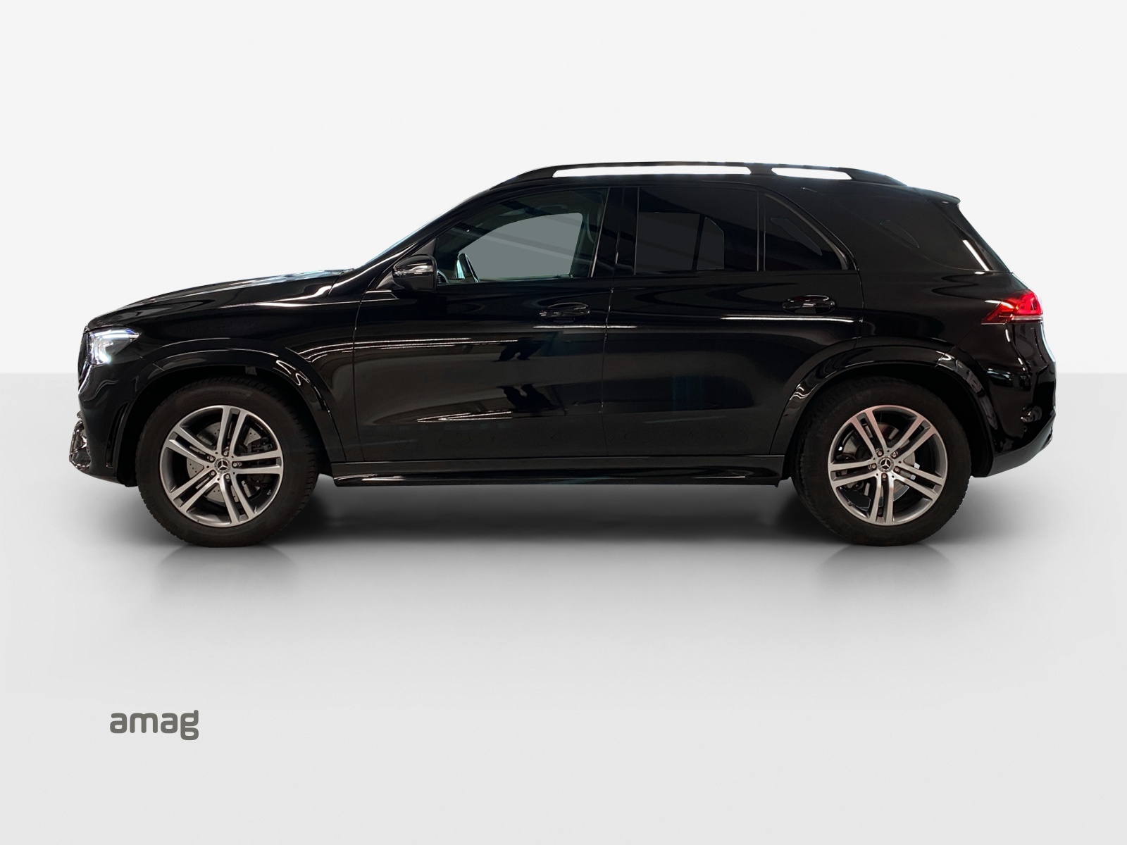 MERCEDES-BENZ GLE 300 d 4Matic AMG Line 9G-Tronic-showroom-element-1