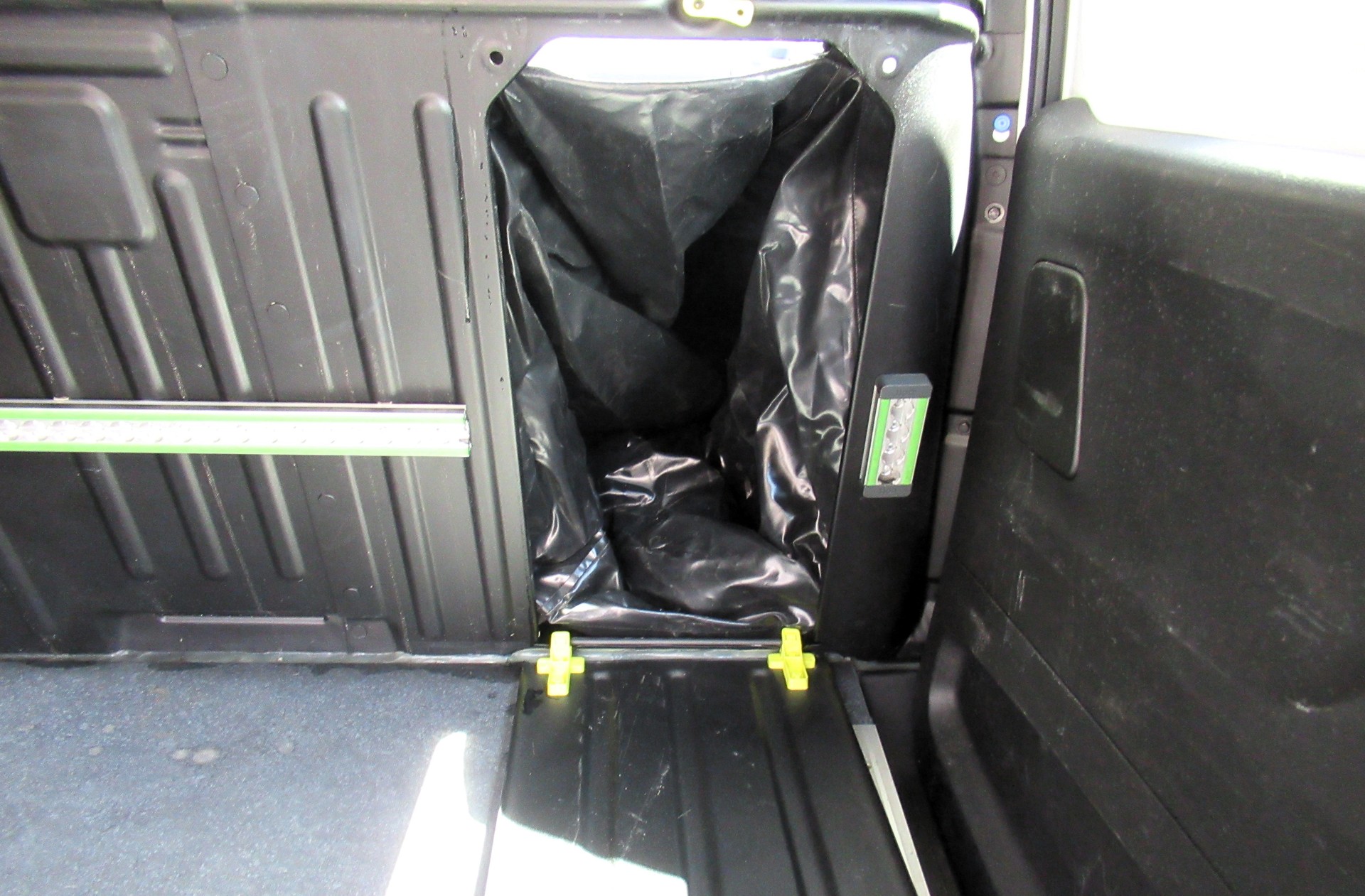 PEUGEOT Partner 1.5 Blue HDi s/s Asphalt Long 1000kg-image-8