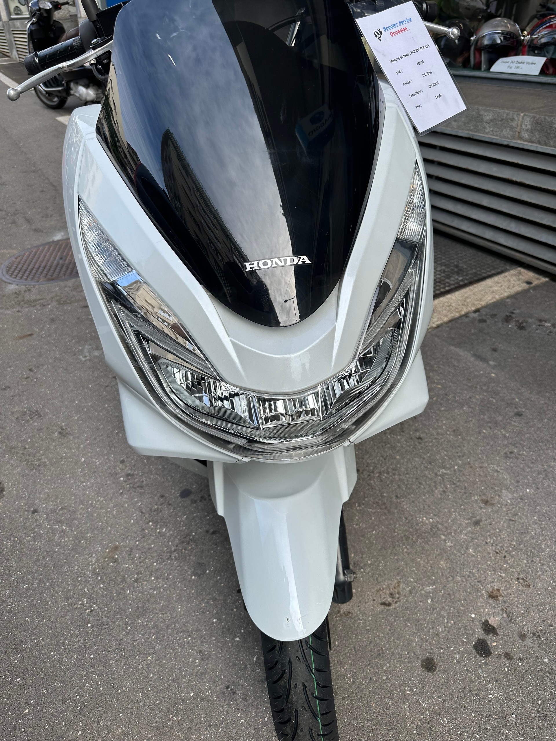 HONDA PCX 125 i-image-1