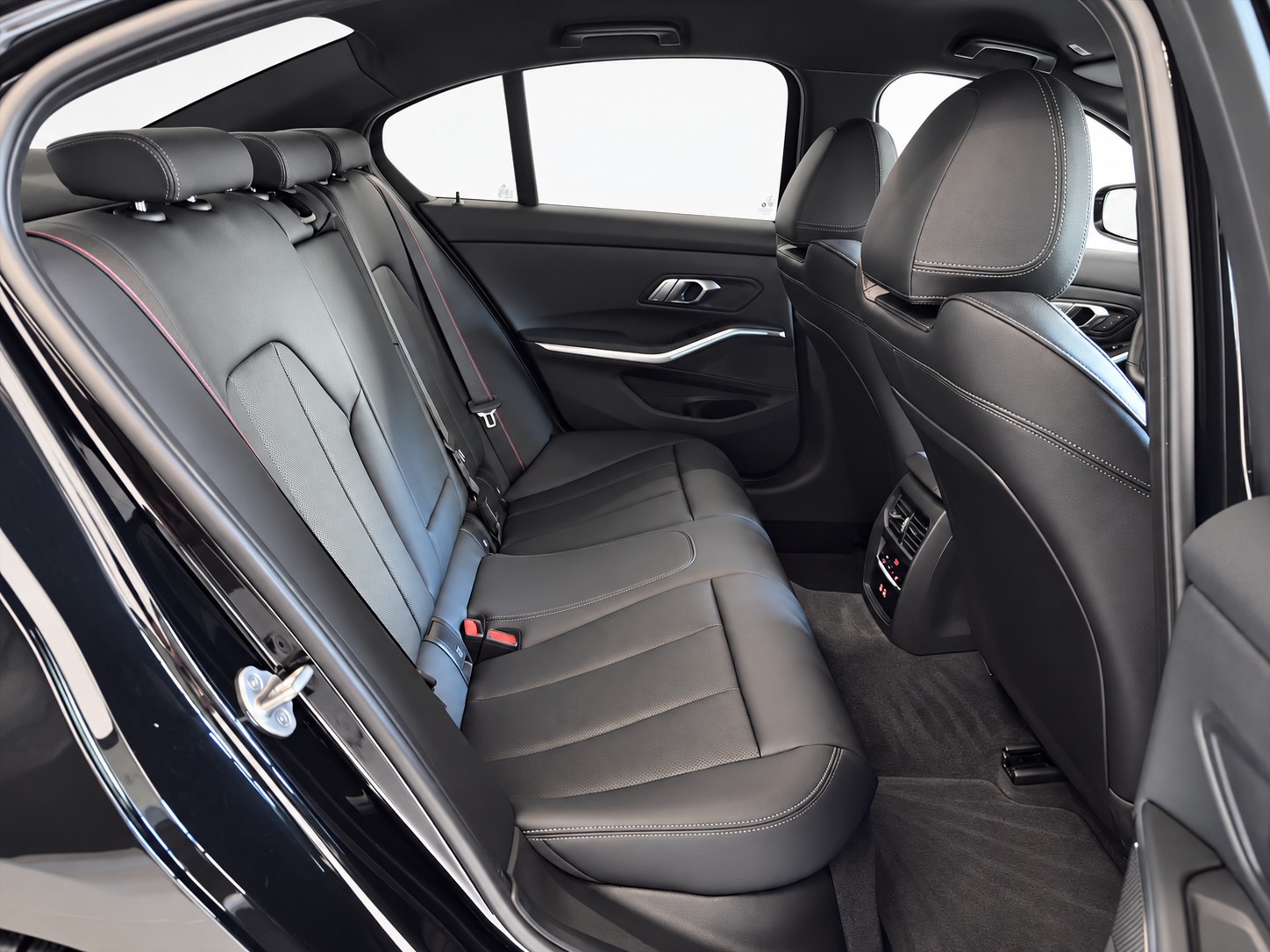 BMW M340i xDrive 48V Steptronic M Sport Pro-image-22