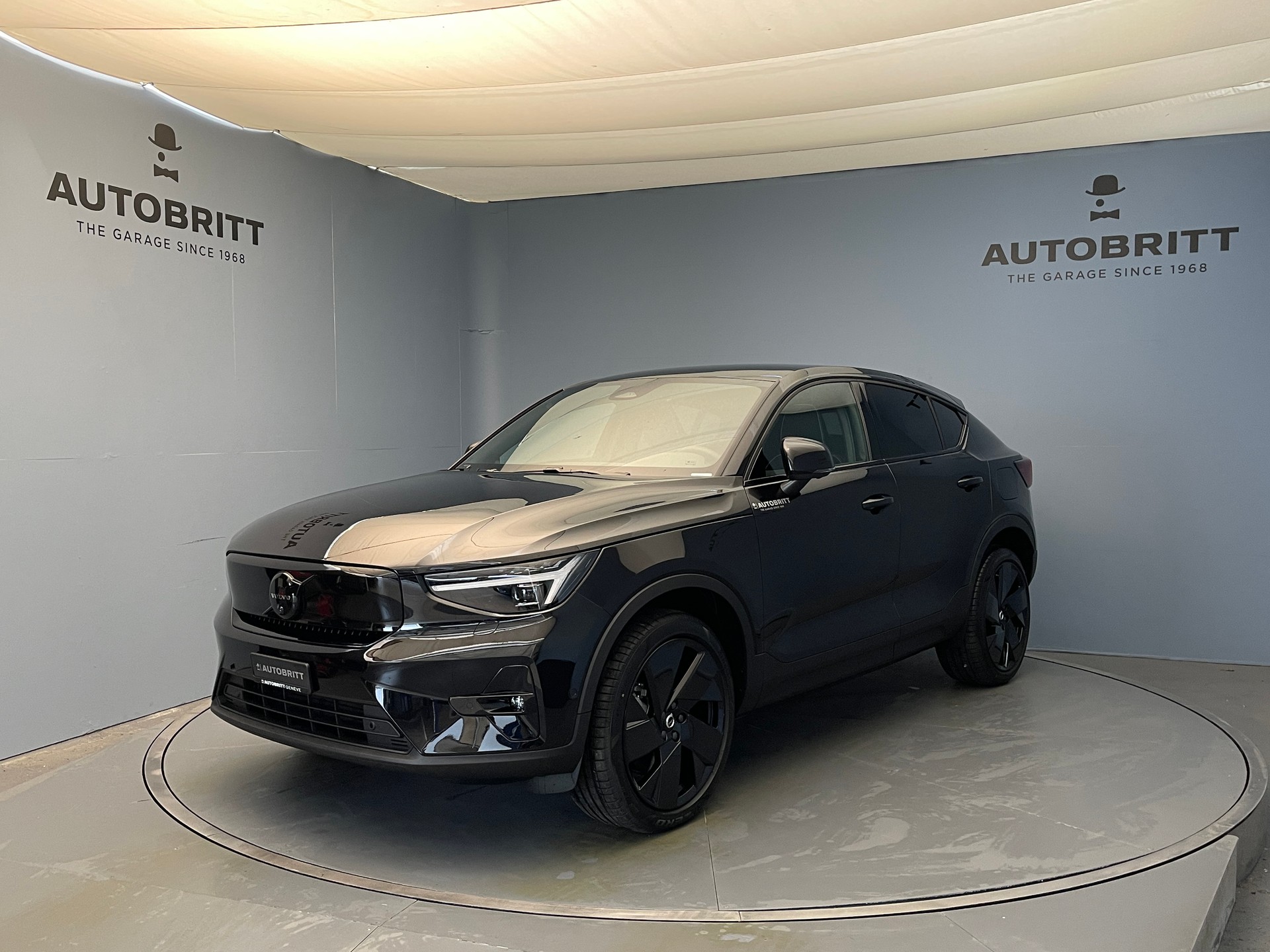 VOLVO EC40 Twin Performance Black Edition AWD