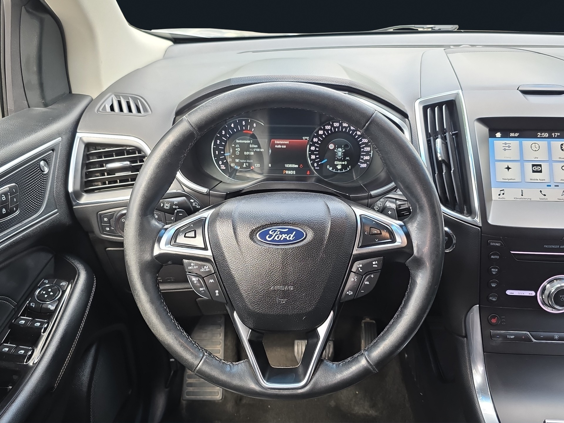 FORD Edge 2.0 EcoBlue Titanium 4WD Automatic-image-11