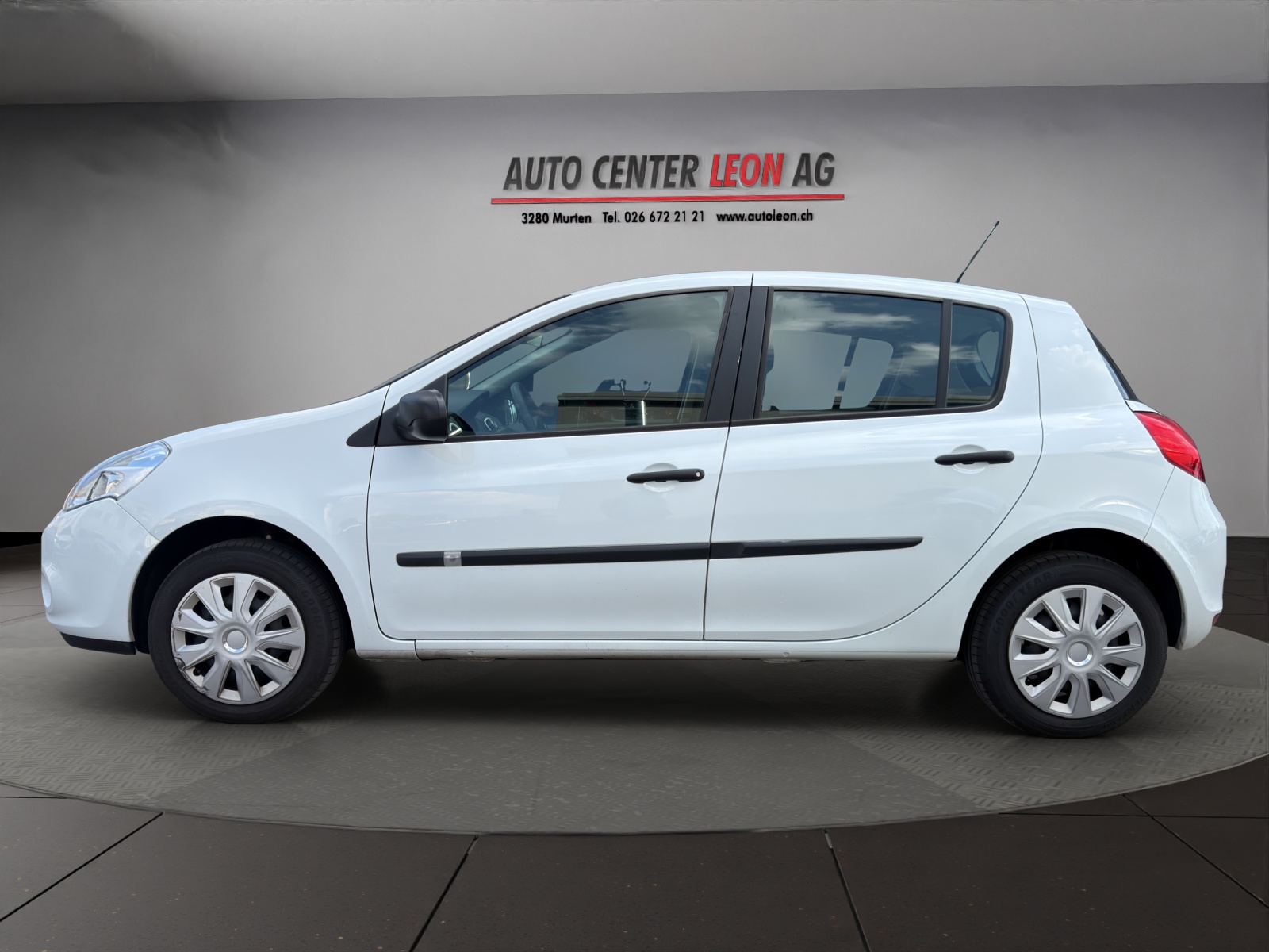 RENAULT Clio 1.2 16V Expression-image-2