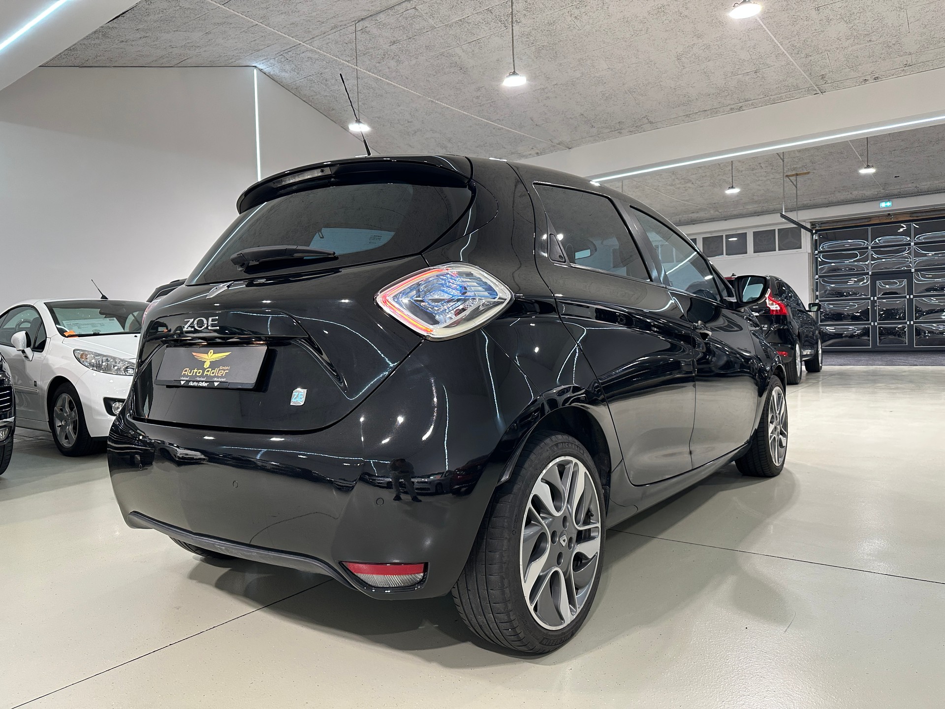 RENAULT Zoe Intens Q210-image-8