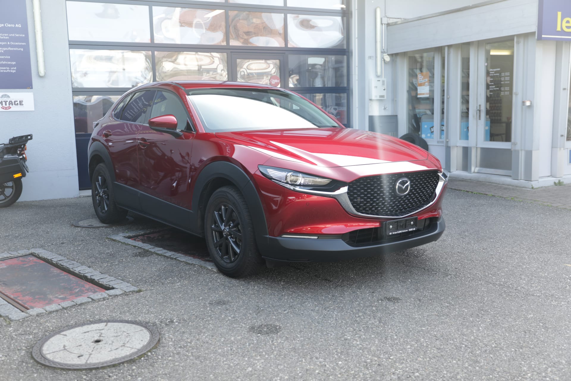 MAZDA CX-30 SKYACTIV-X 186 (SUV / Geländewagen) Mazda MAZDA CX-30 SKYACTIV-X 186 (SUV / Geländewagen)