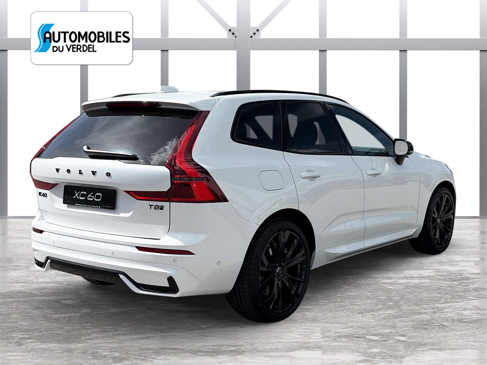 VOLVO XC60 2.0 T8 TE Black Edition eAWD-image-4