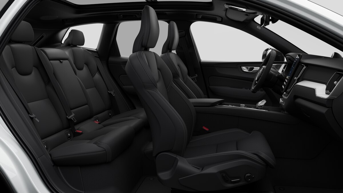VOLVO XC60 2.0 T8 TE Black Edition eAWD-image-13