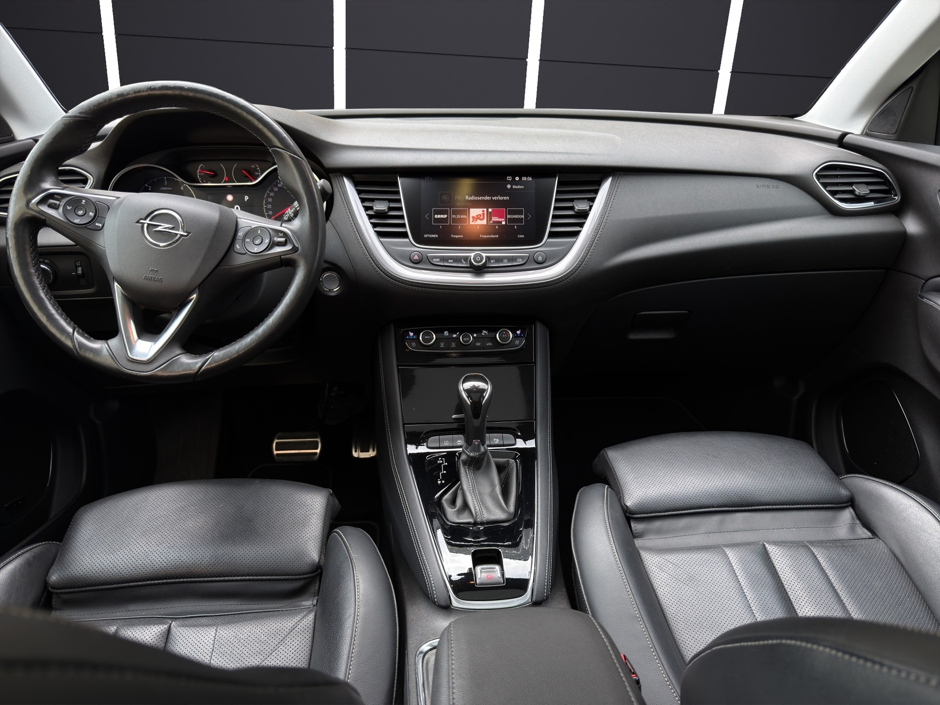 OPEL Grandland X 2.0CDTi Ultimate Automatik-image-7