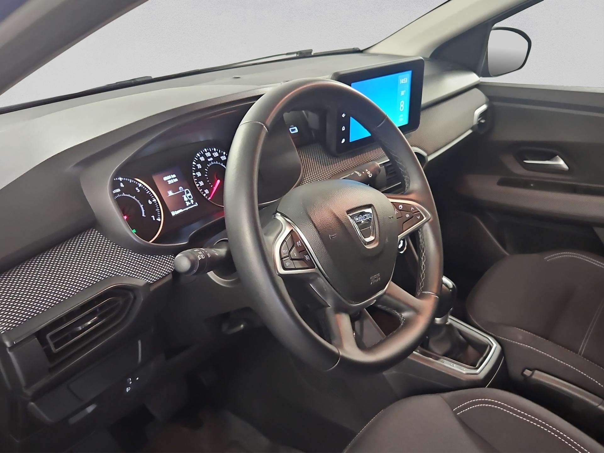 DACIA Sandero TCe 90 Comfort CVT-image-9