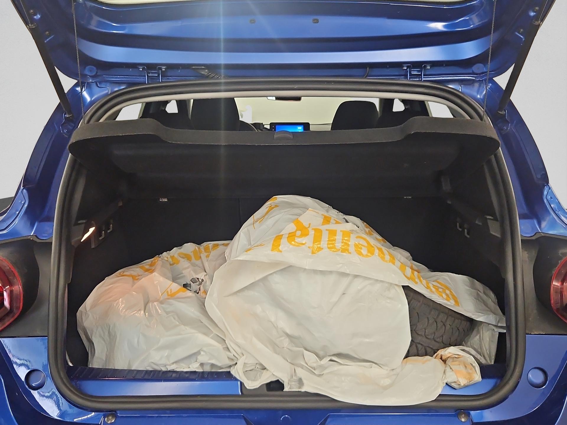 DACIA Sandero TCe 90 Comfort CVT-image-14