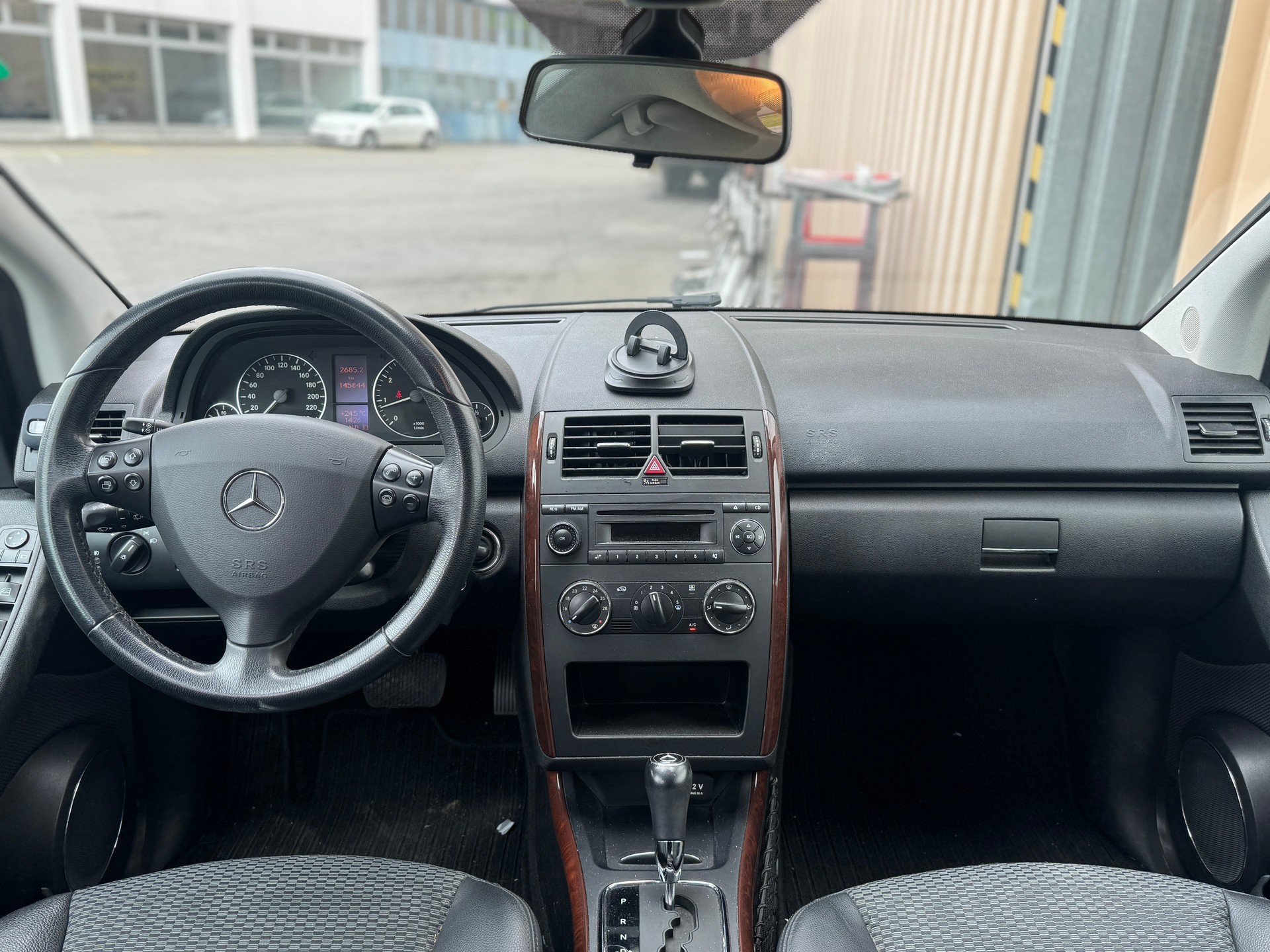 MERCEDES-BENZ A 170 Classic Edition A-image-8