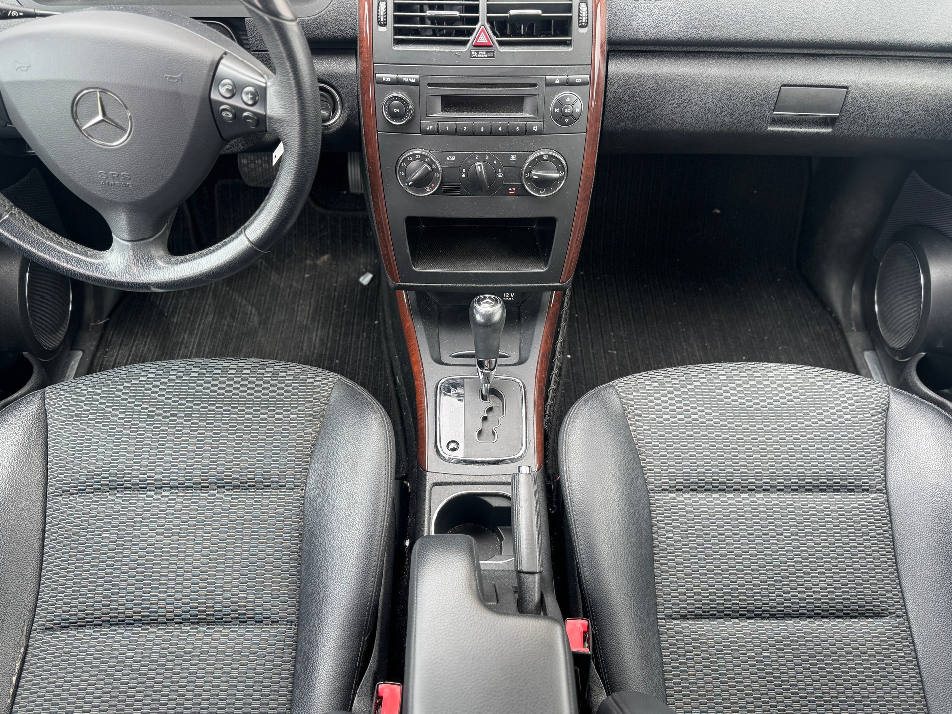 MERCEDES-BENZ A 170 Classic Edition A-image-11